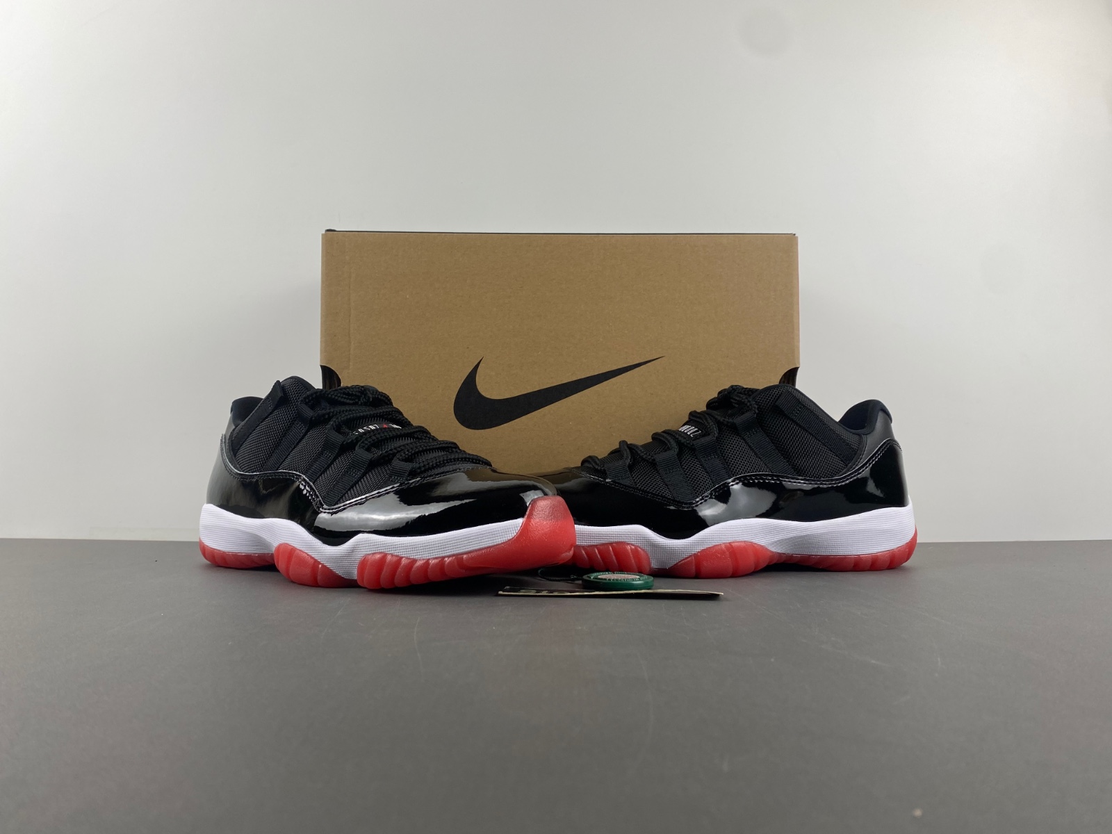 AJ11 Retro Low Bred - Image 9