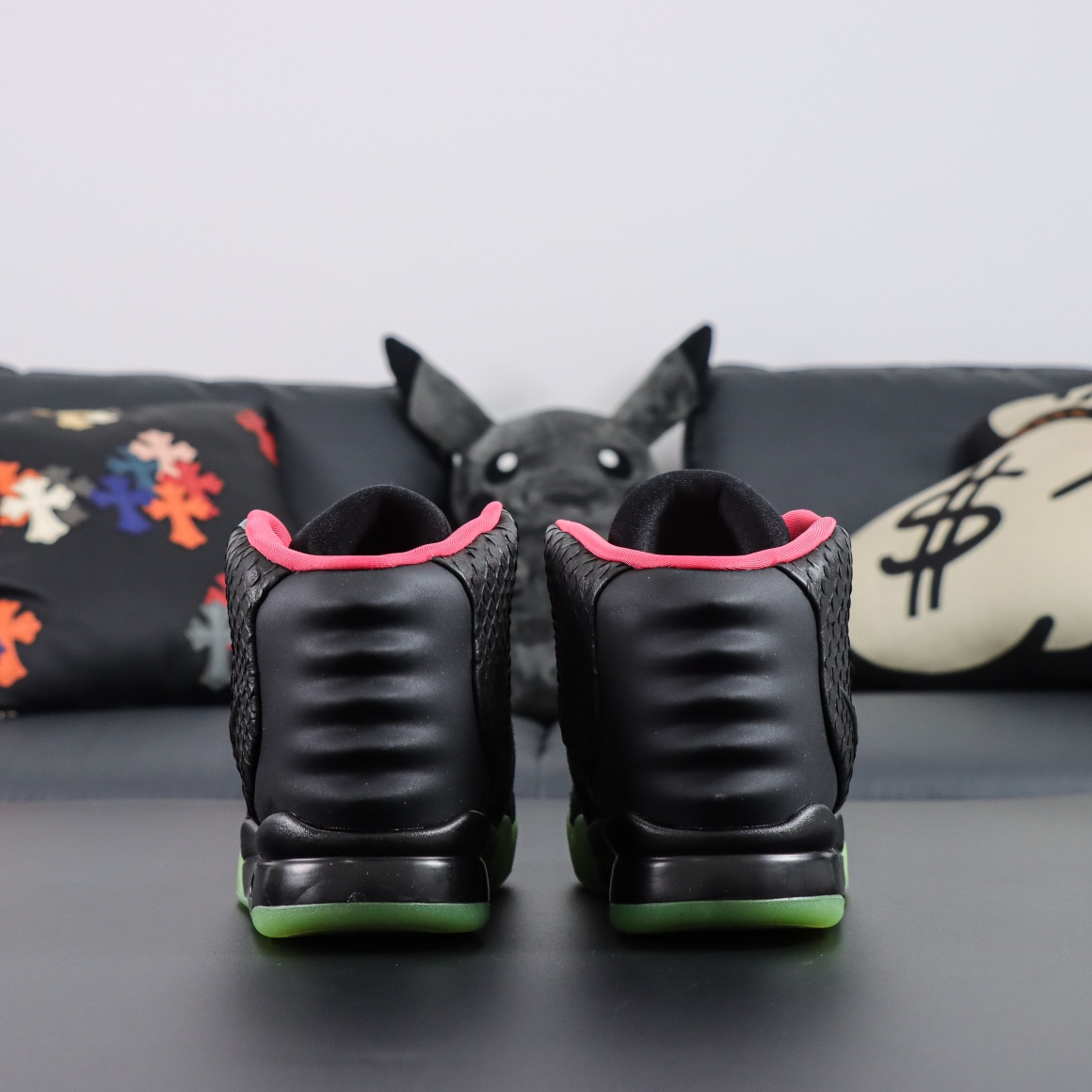 Air Yeezy 2 NRG Solar Red - Image 5