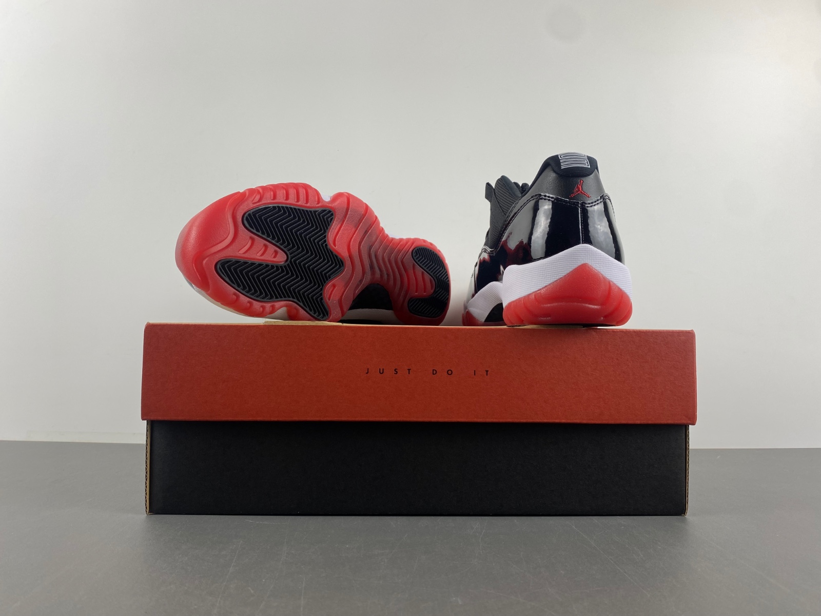 AJ11 Retro Low Bred - Image 8