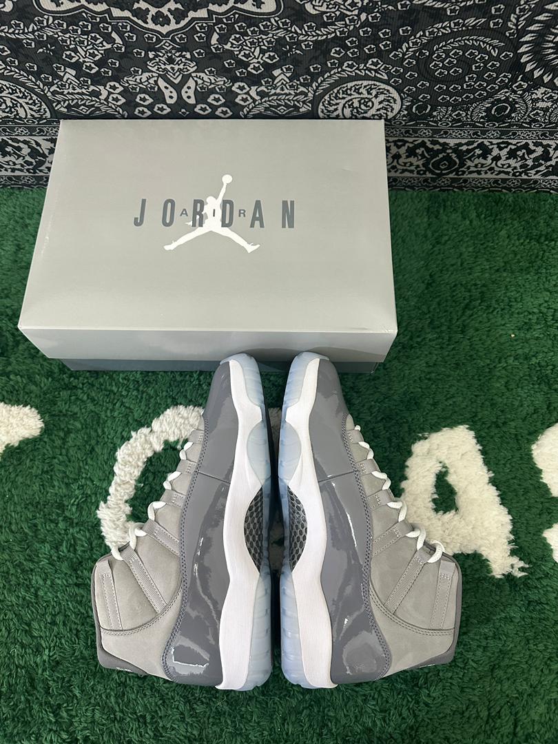 AJ11 Retro Cool Grey - Image 8