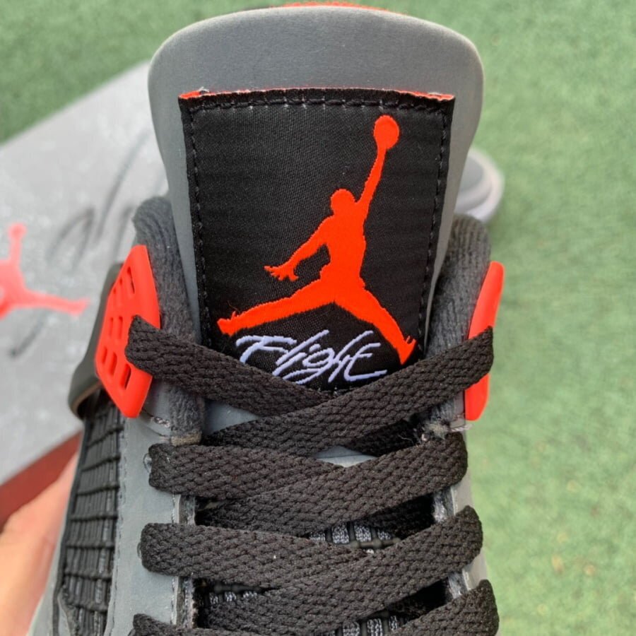 AJ4 Retro Infrared - Image 12