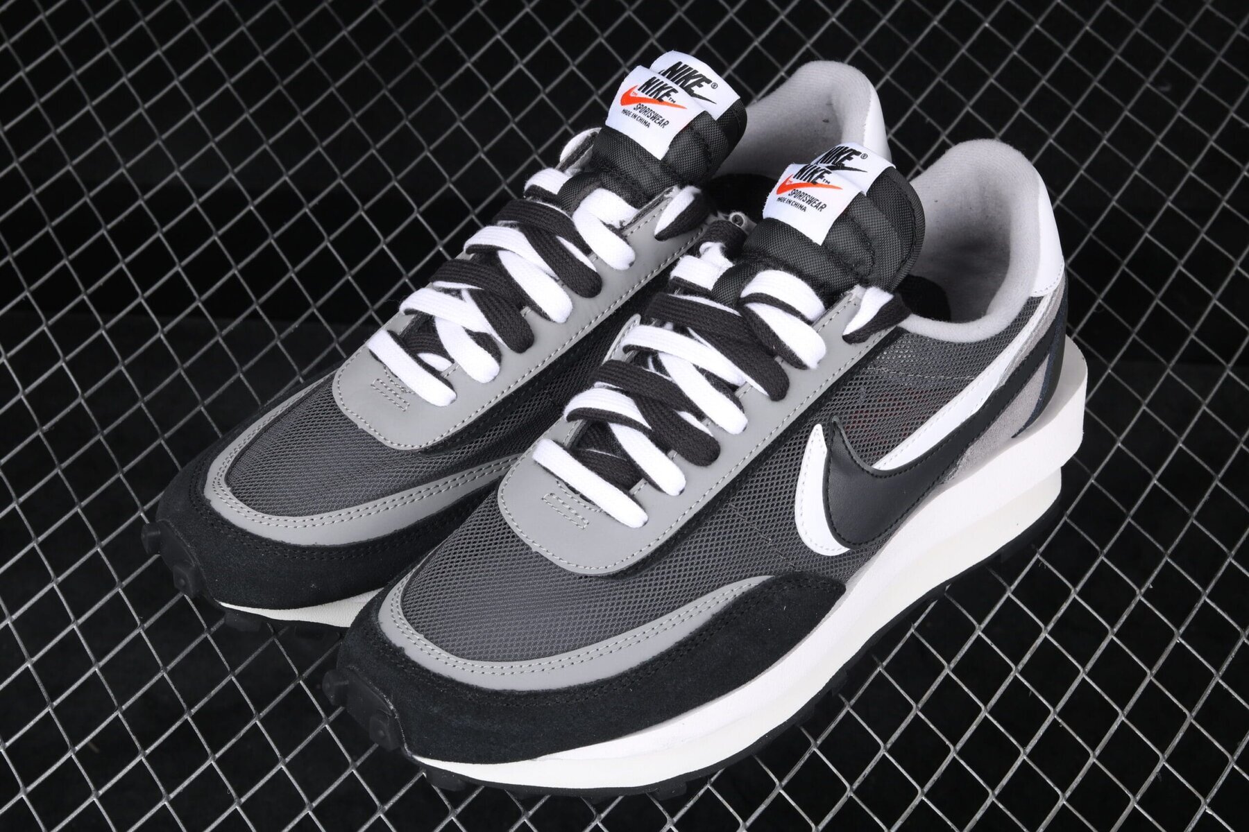 Sacai x LD Waffle Black - Image 10