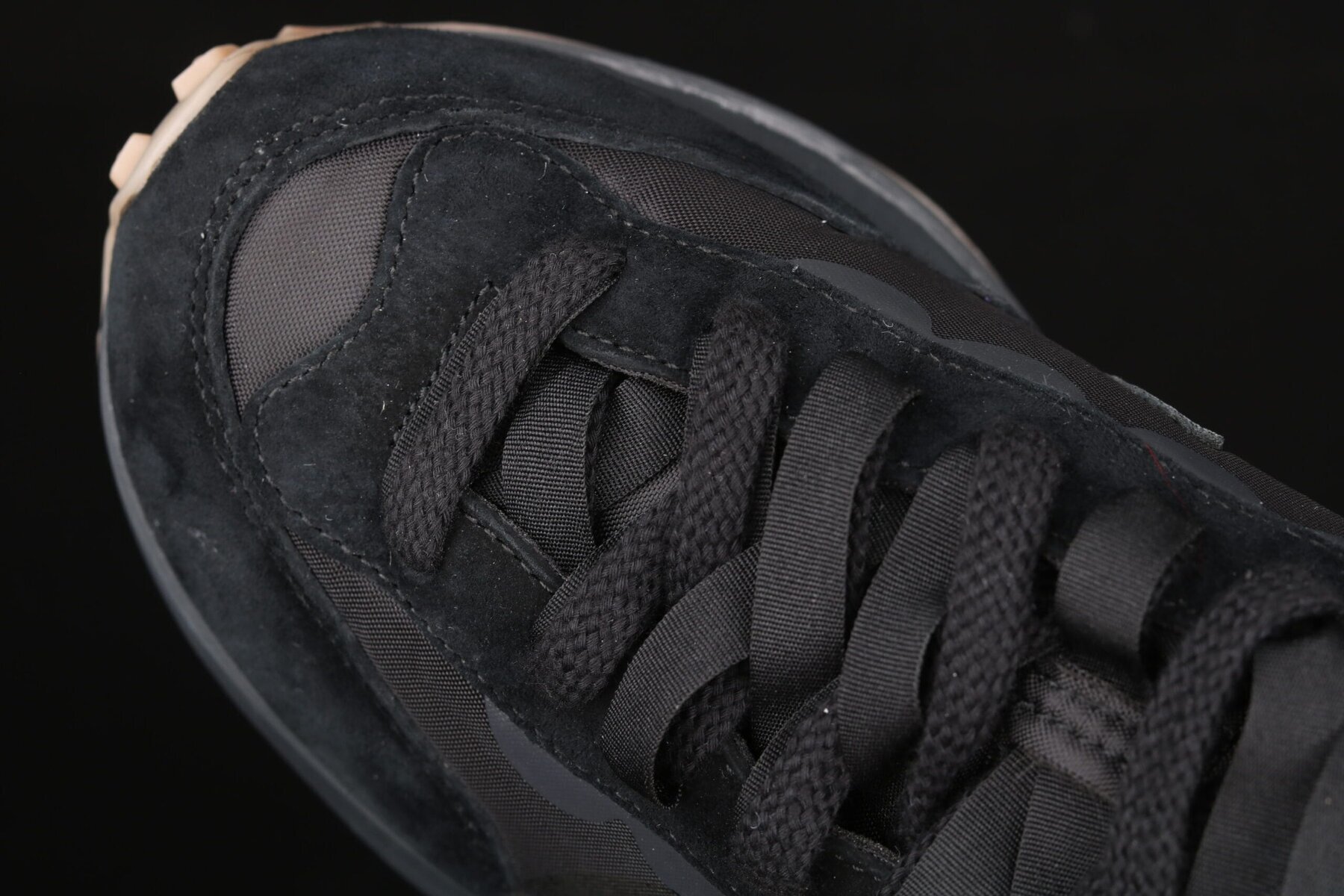 Vaporwaffle, Sacai Black Gum - Image 3
