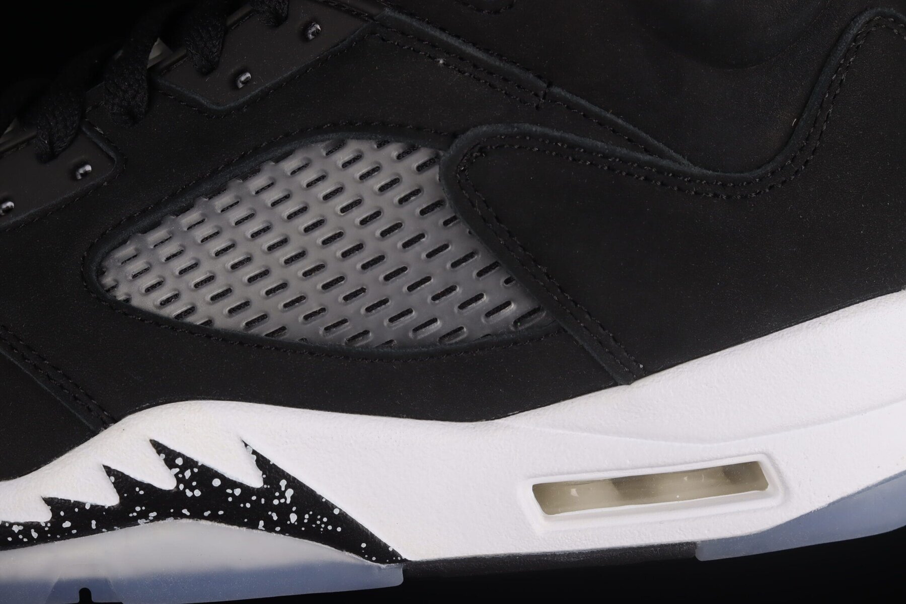 AJ5 Retro Oreo (2013) - Image 8