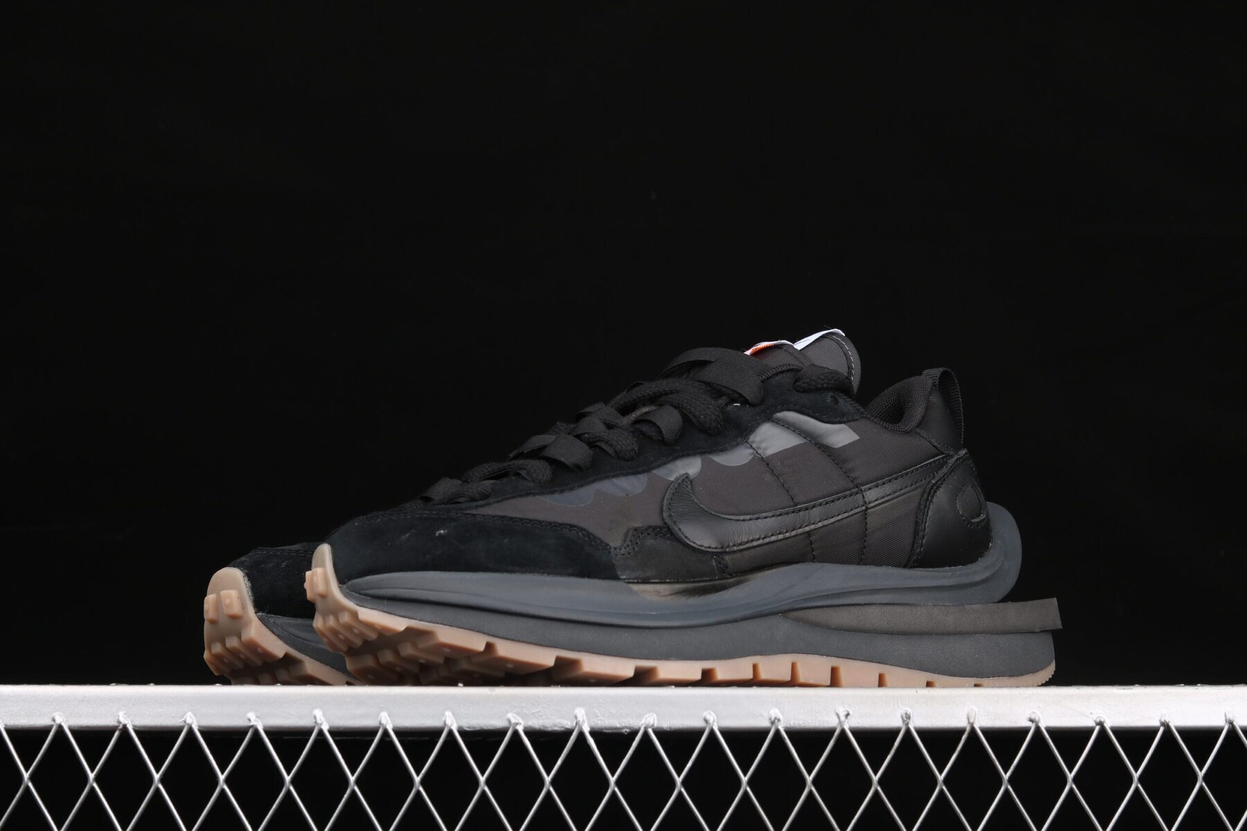 Vaporwaffle, Sacai Black Gum - Image 4