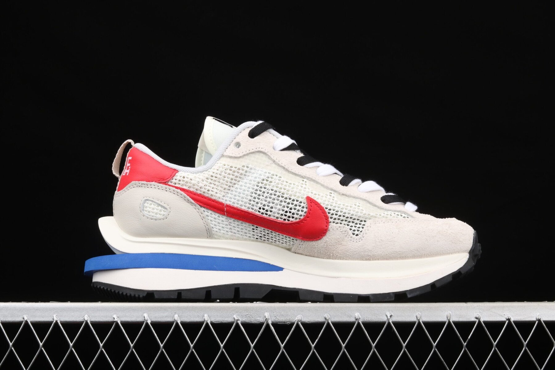 Sacai x LVD Waffle Daybreak Wine Red - Image 6