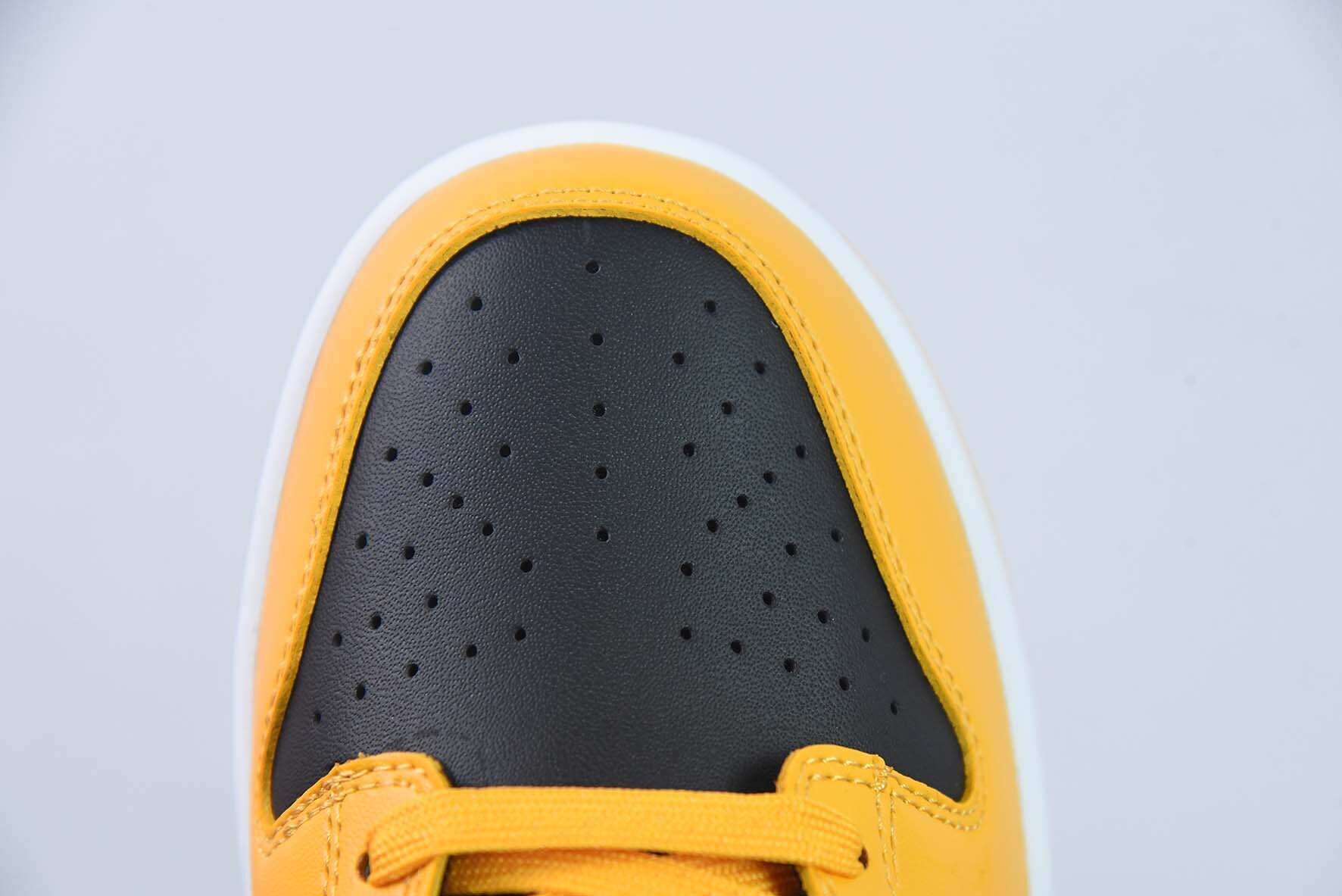 Dunk Low Championship Goldenrod - Image 7