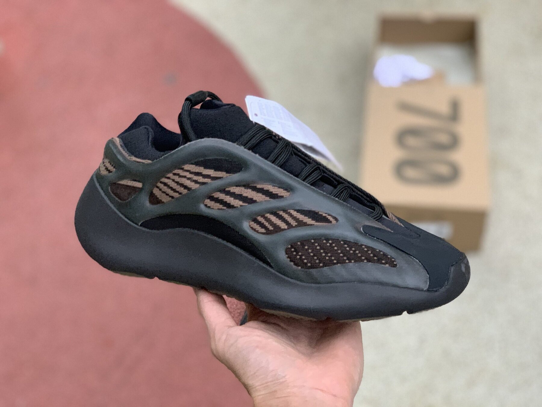 adidas Yeezy 700 V3 Clay Brown - Image 4