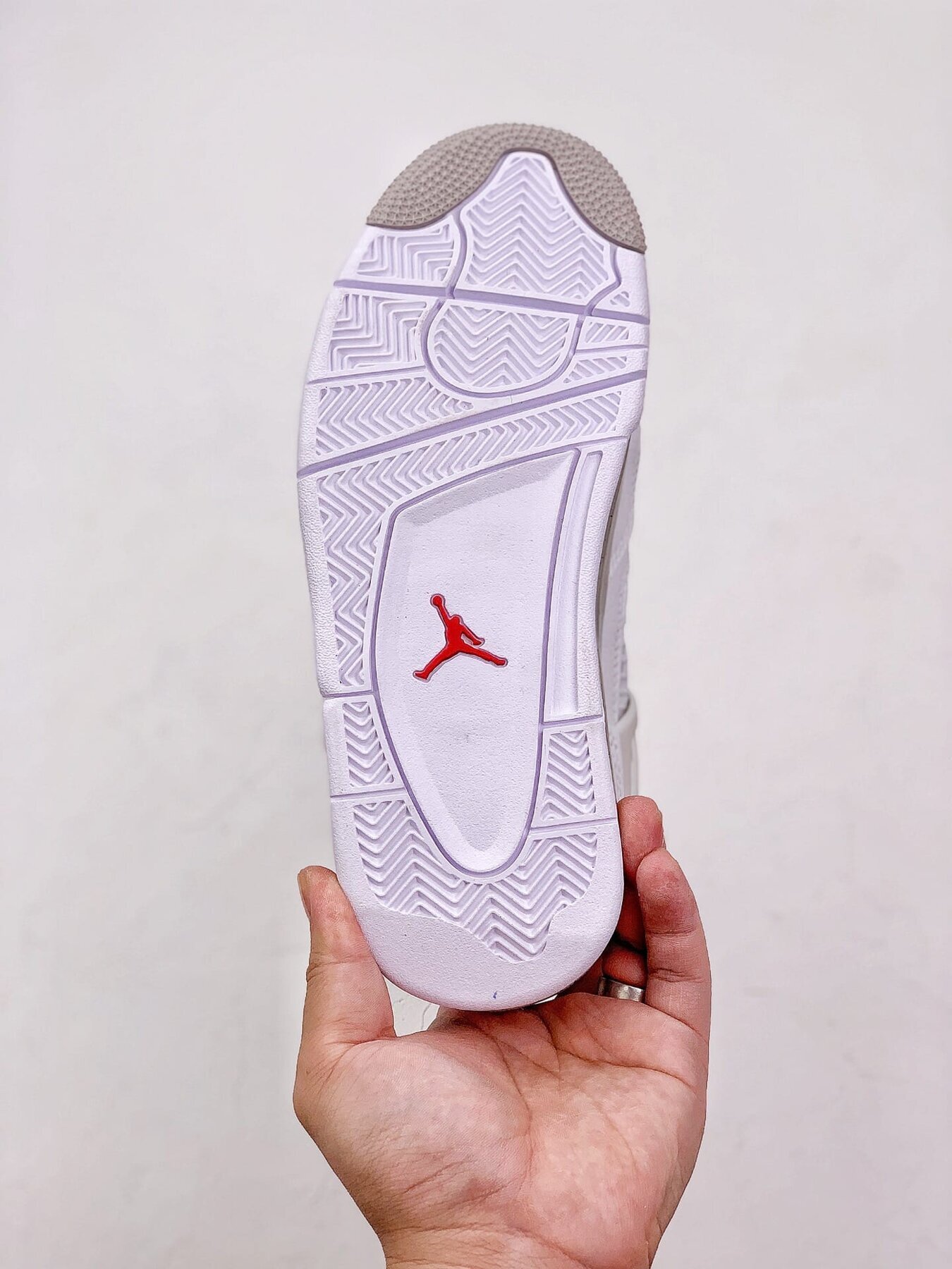 AJ4 Retro White Oreo extended size - Image 4