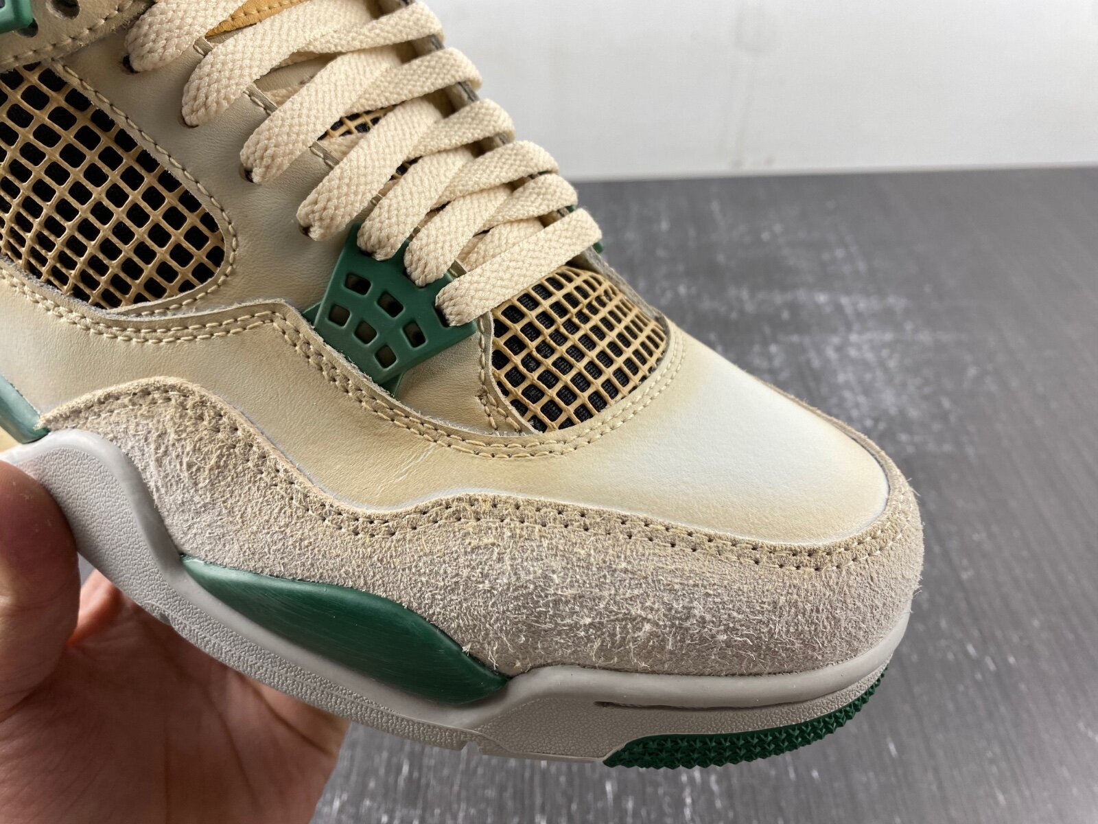 AJ4 Venusuar - Image 17
