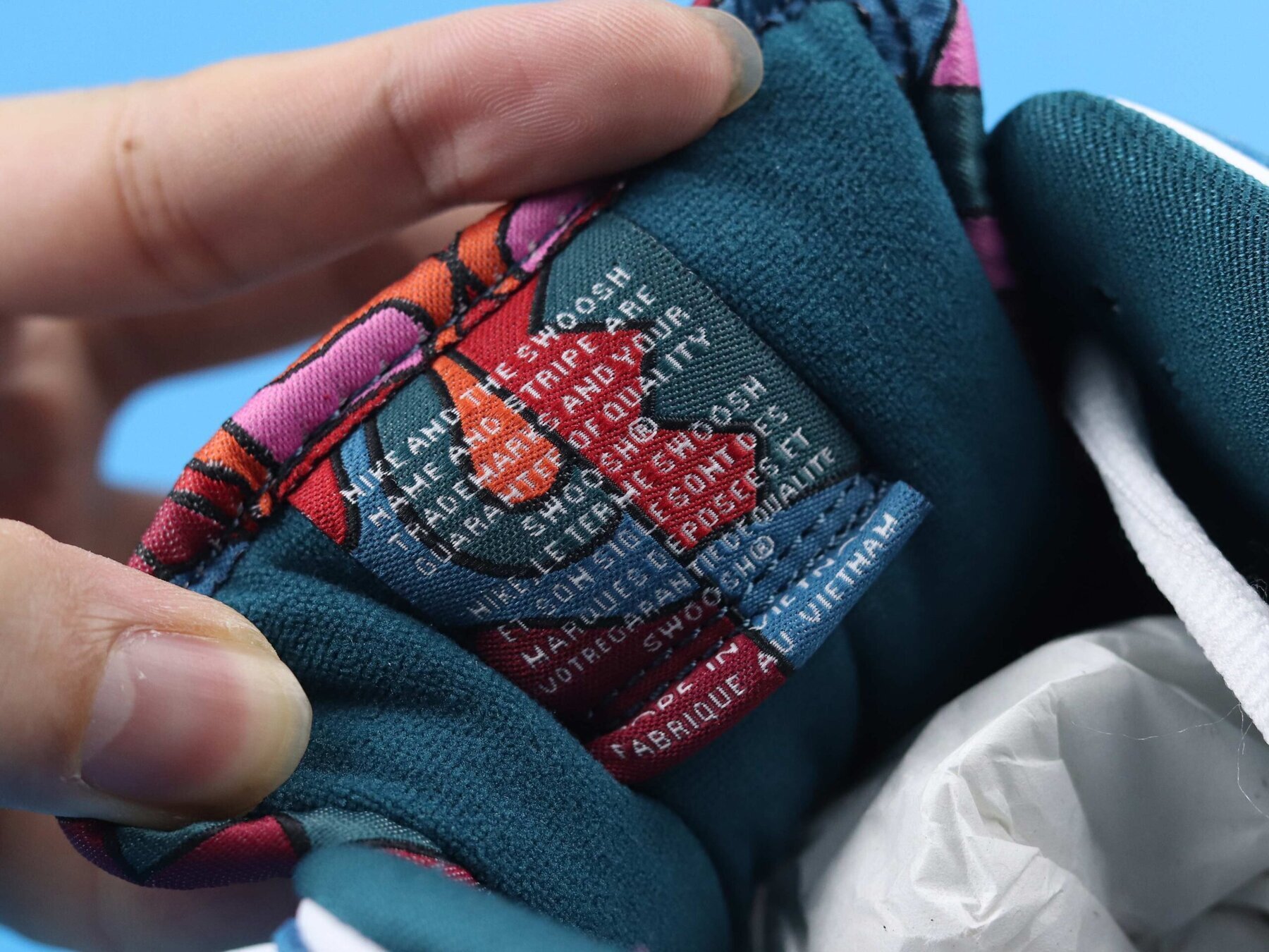 Dunk SB Low Pro QS Parra (Friends & Family) (2021) - Image 4
