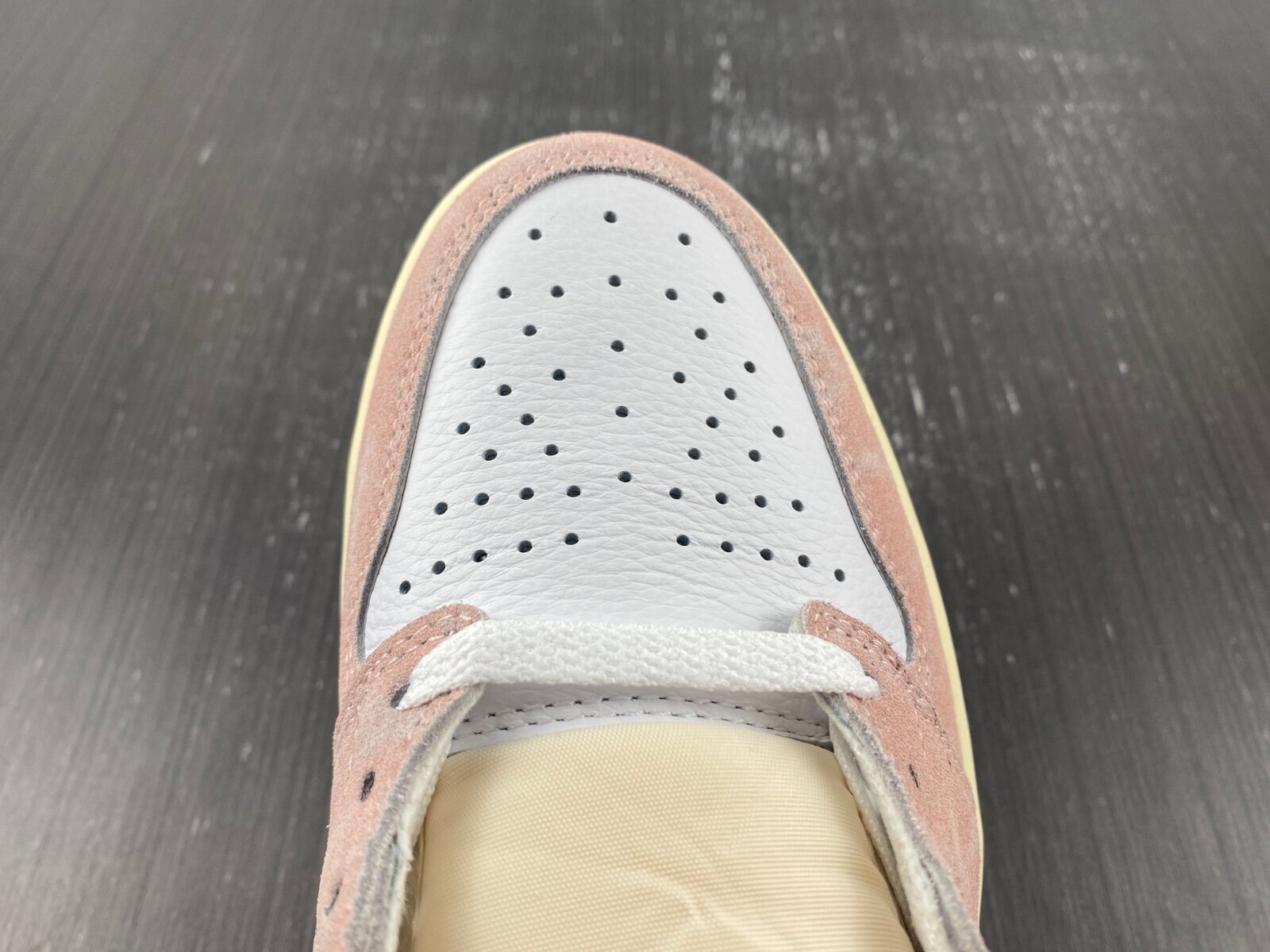 AJ1 Retro High OG “Washed Pink” - Image 3