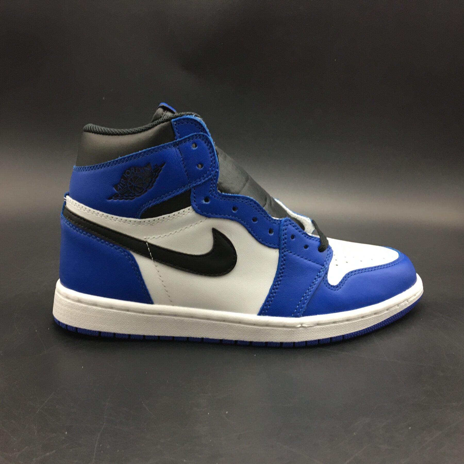 AJ1 Retro High OG Game Royal - Image 2