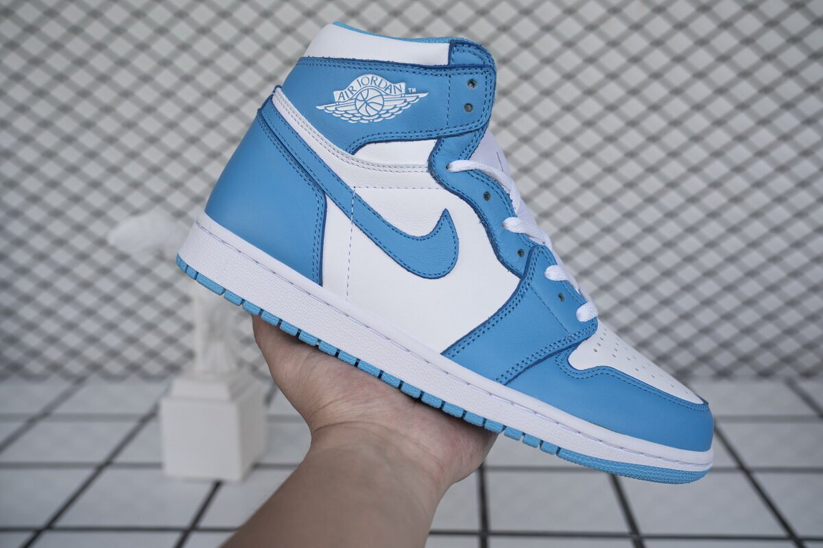 AJ1 Retro UNC - Image 2