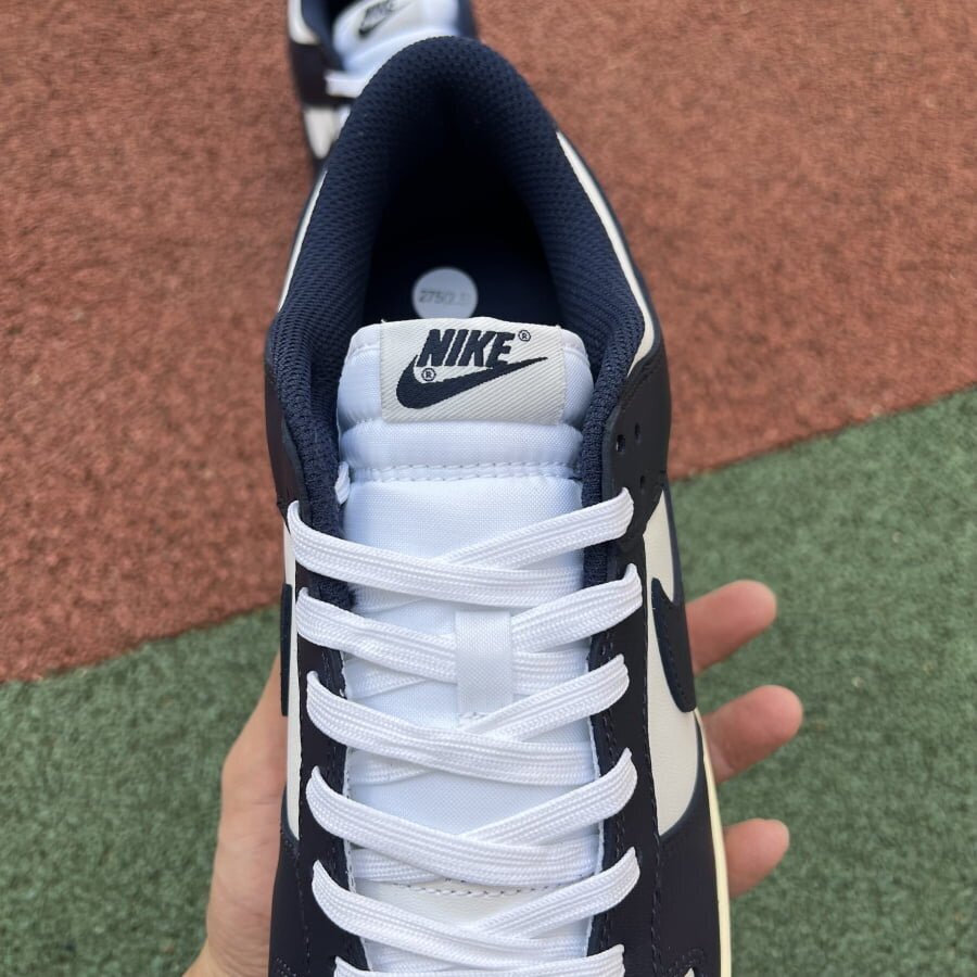 Dunk Low Vintage Navy - Image 10