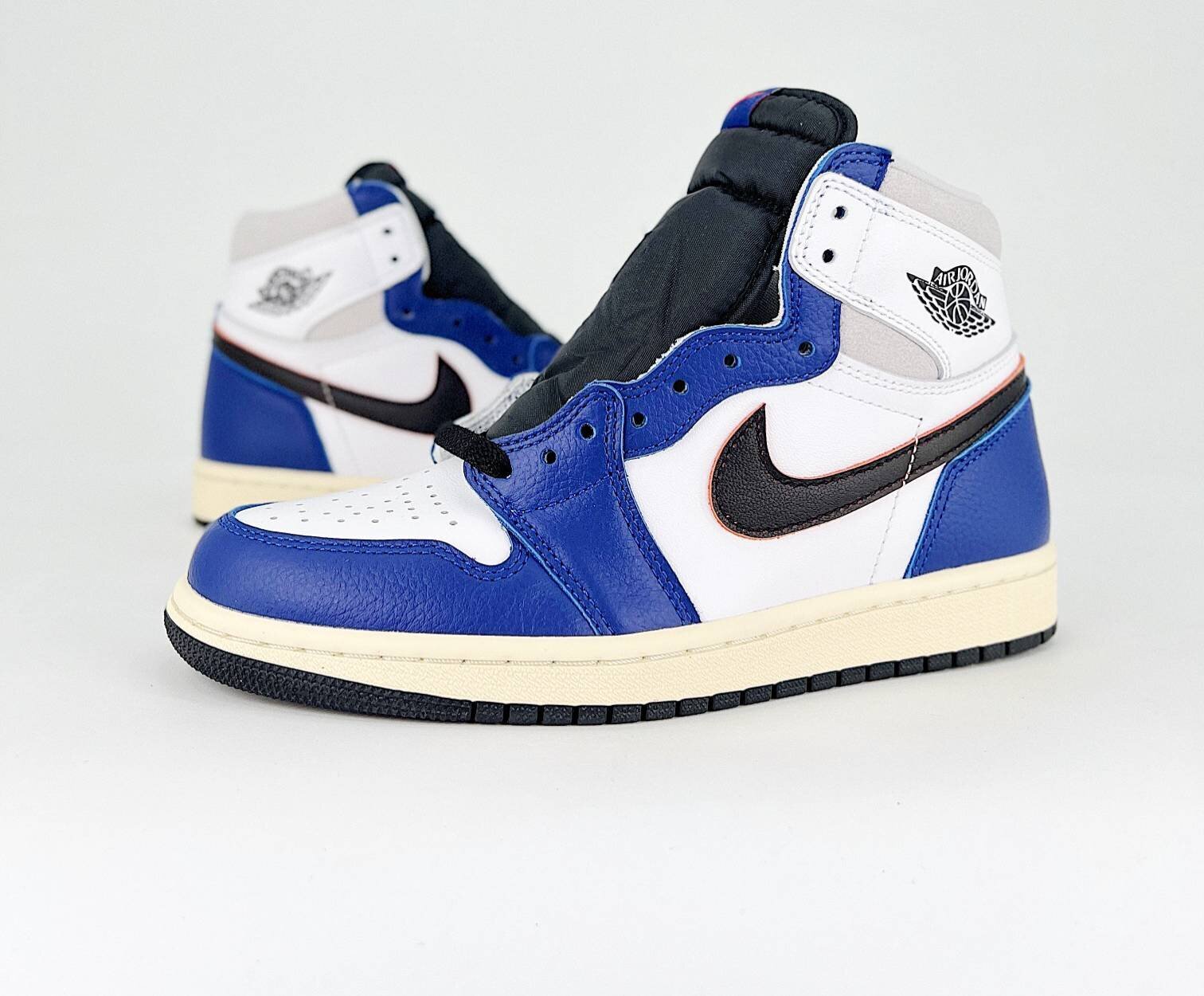 AJ1 High OG Rare Air Deep Royal Blue - Image 9