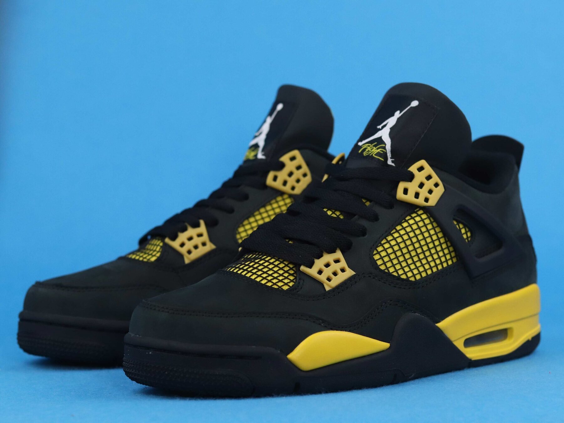 AJ4 Retro Thunder Yellow - Image 5