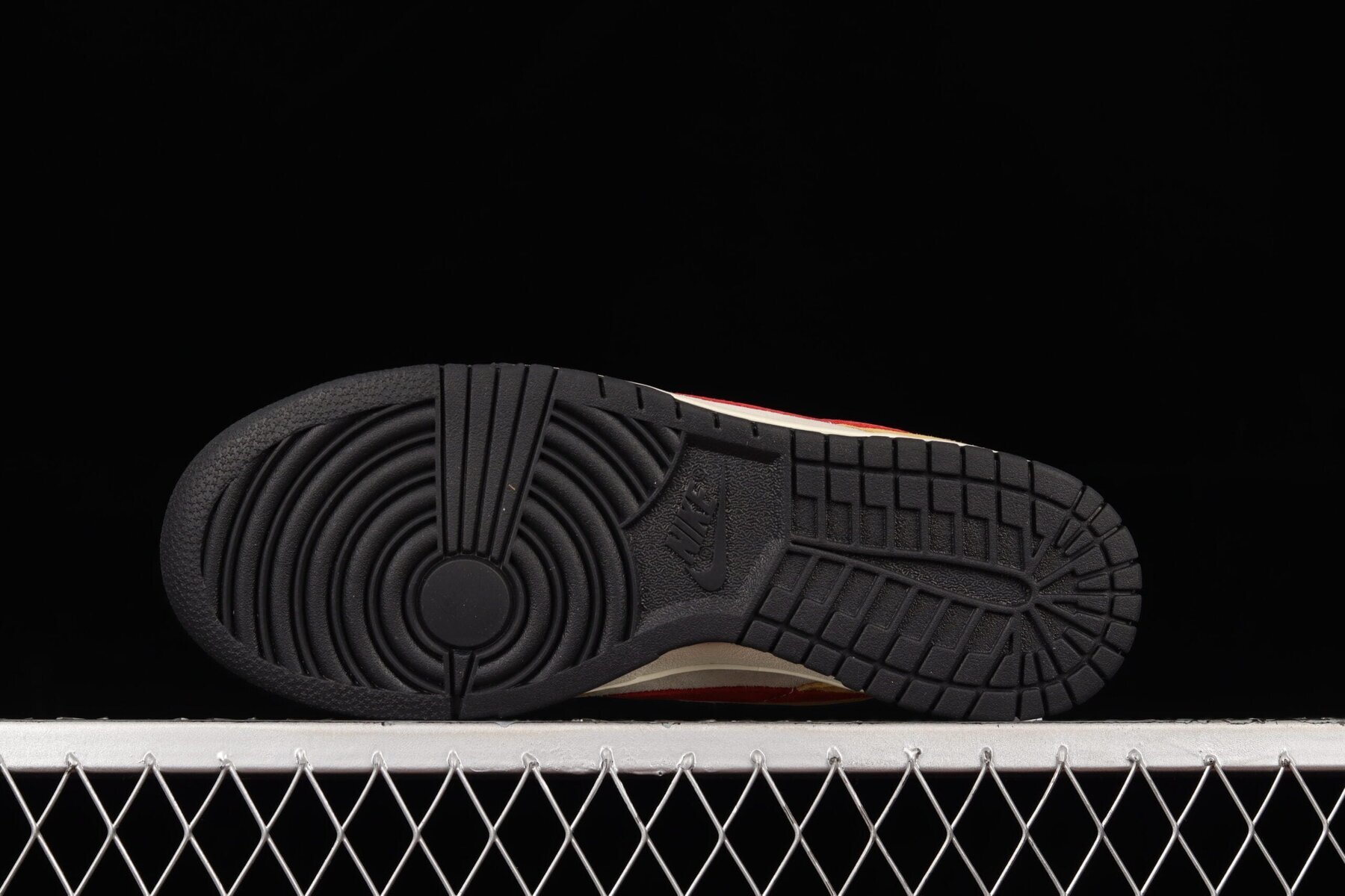 Otomo Katsuhiro x SB Dunk Low Steamboy OST Gold Red Brown - Image 4
