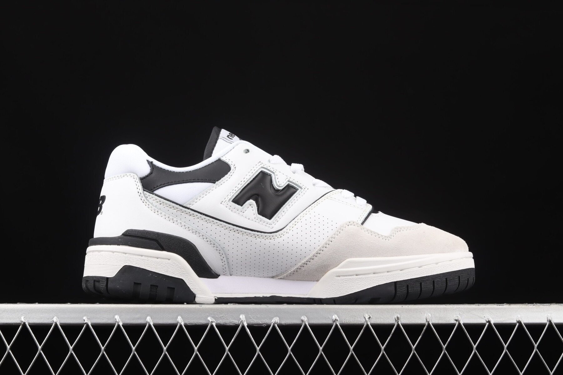 New Balance 550, Sea Salt Black - Image 3