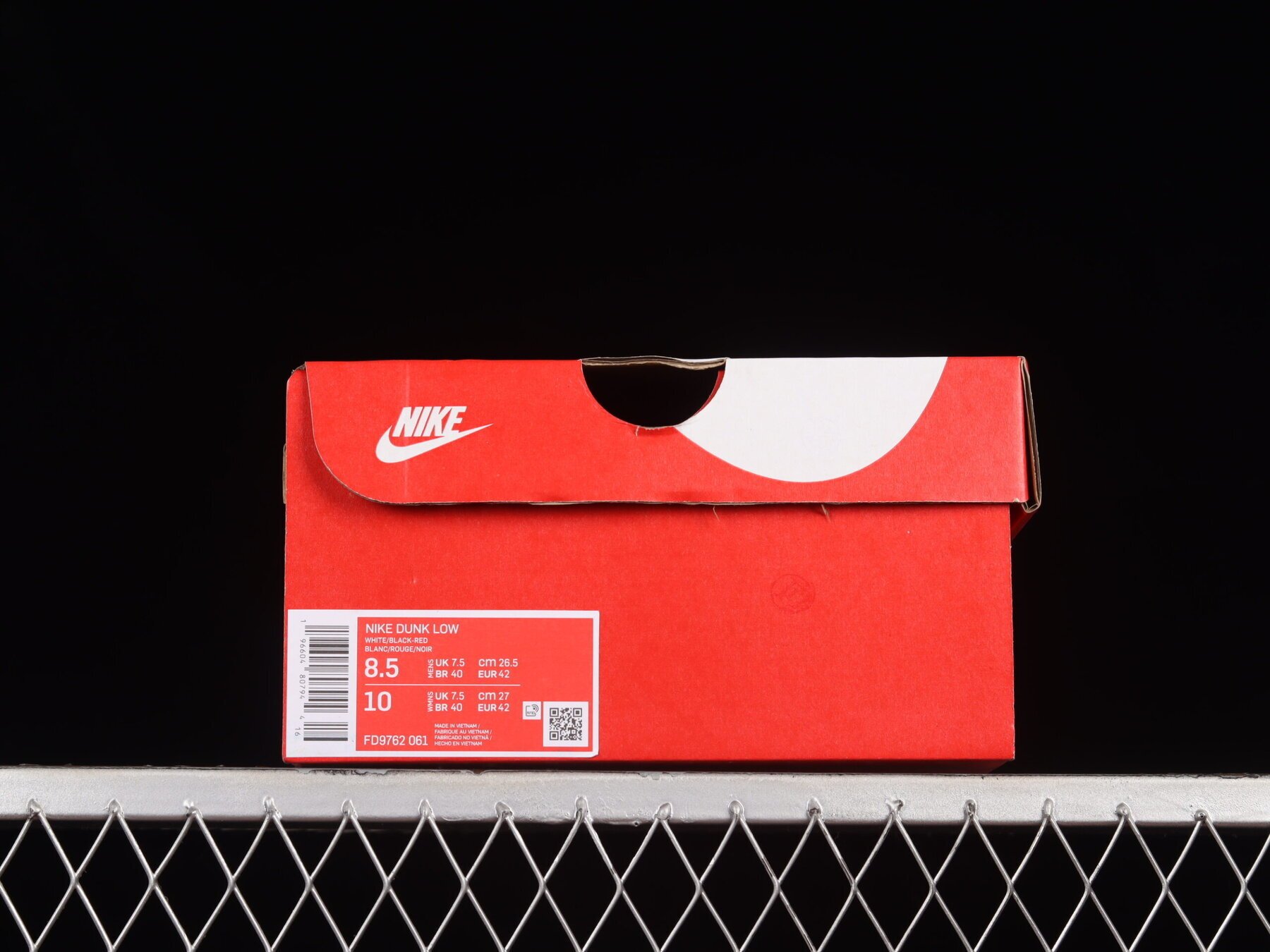 Dunk Low Reverse Panda Red Swoosh - Image 4