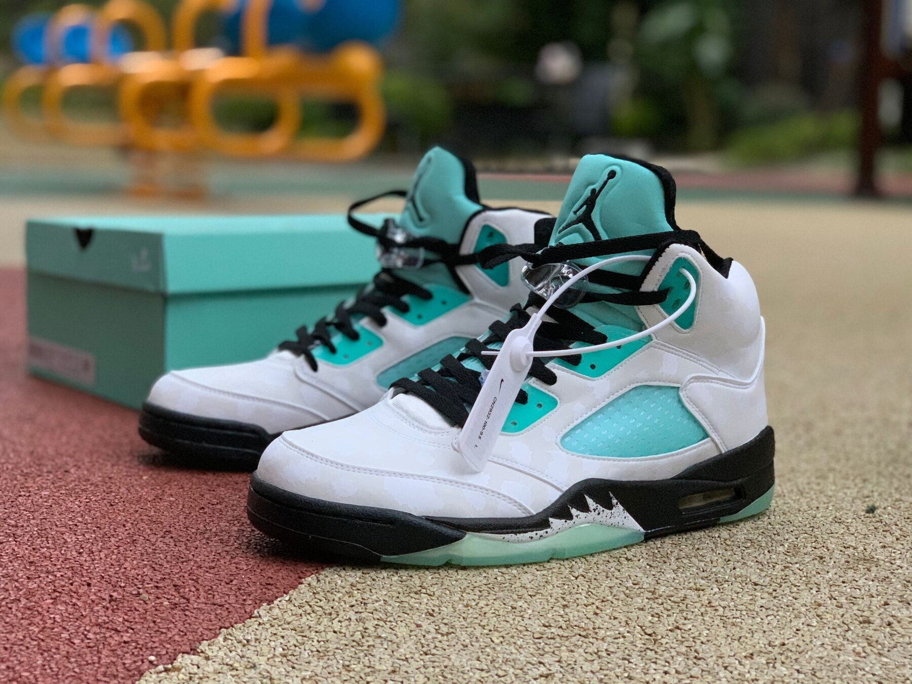 AJ5 Island Green - Image 8