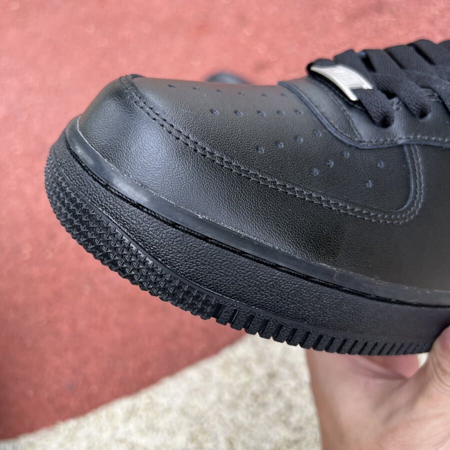Air Force 1 Low '07 Black Black - Image 4