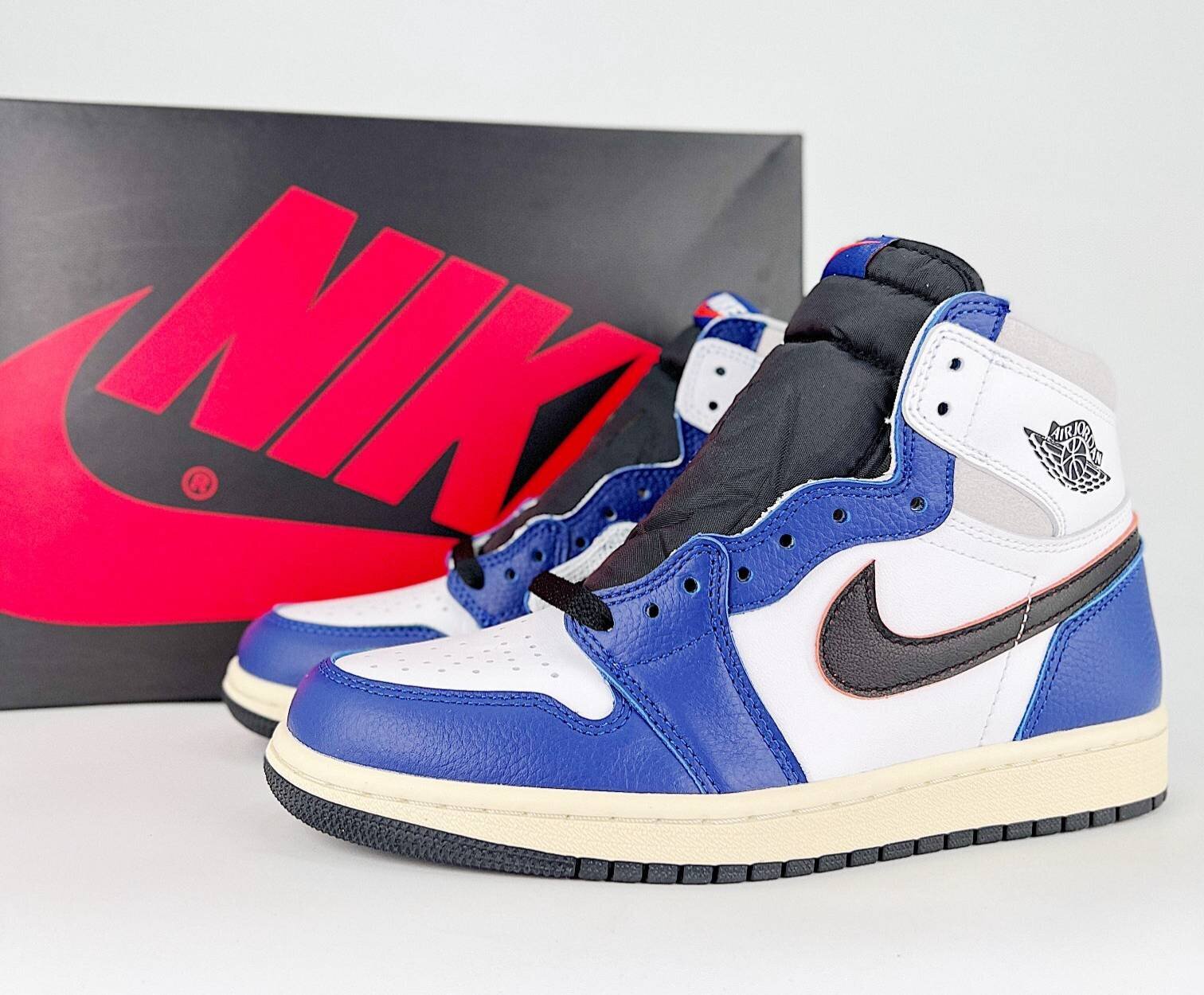 AJ1 High OG Rare Air Deep Royal Blue - Image 4