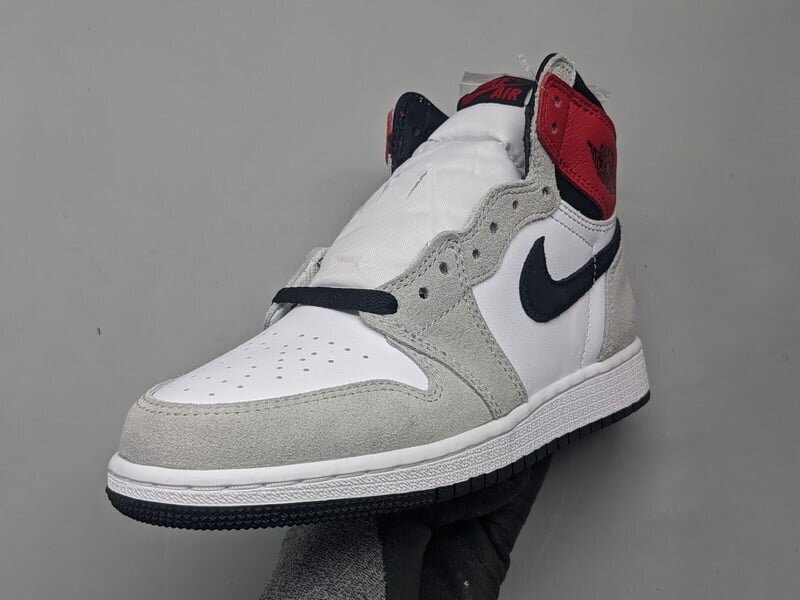 AJ1 Retro High Light Smoke Grey - Image 4
