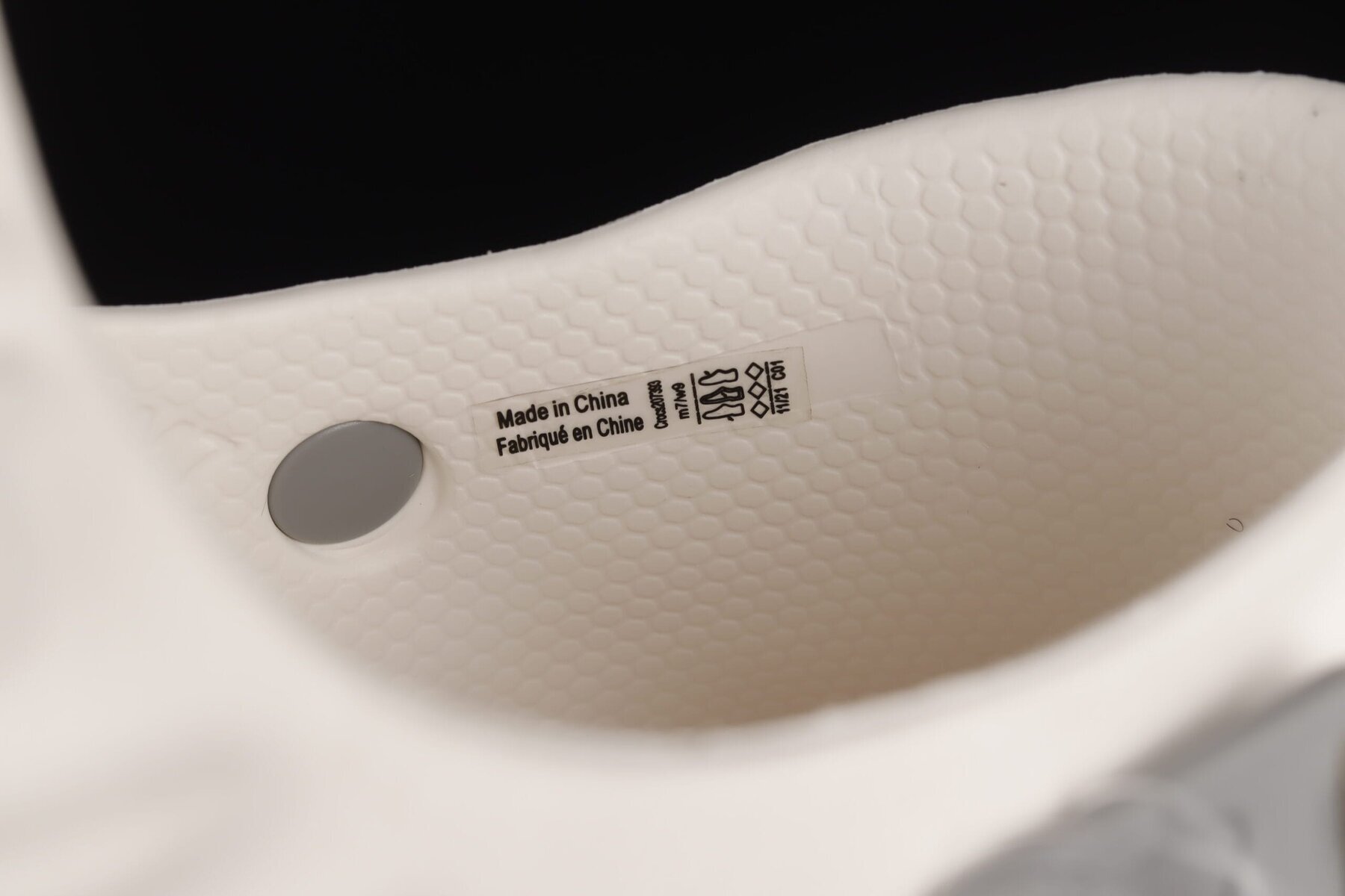 Salehe Bembury x Crocs Pollex Clog Almost White - Image 9