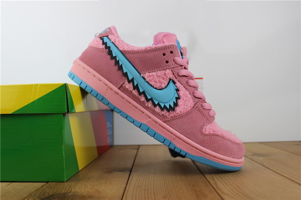 Grateful Dead SB Dunks Pink - Image 10