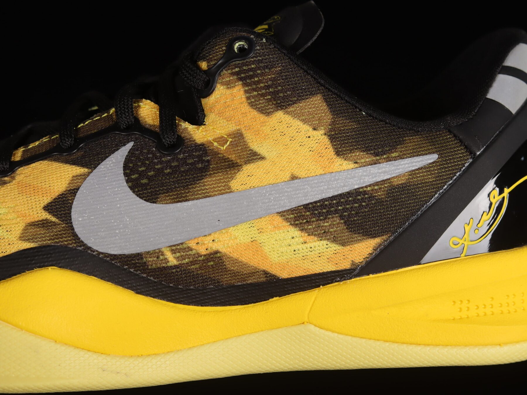 Kobe 8 Sulfur Electric Yellow - Image 3