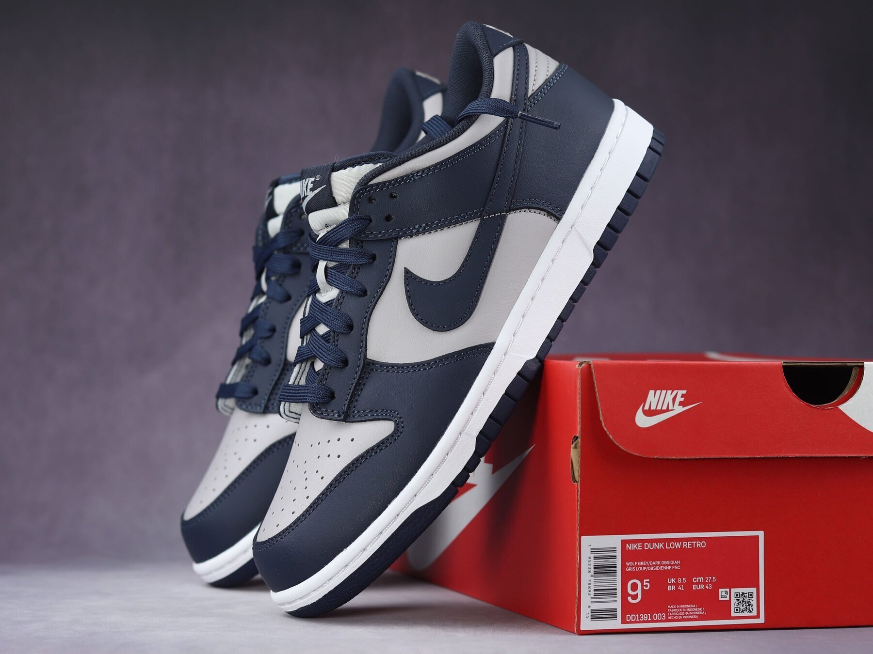 Dunk Low Georgetown - Image 6
