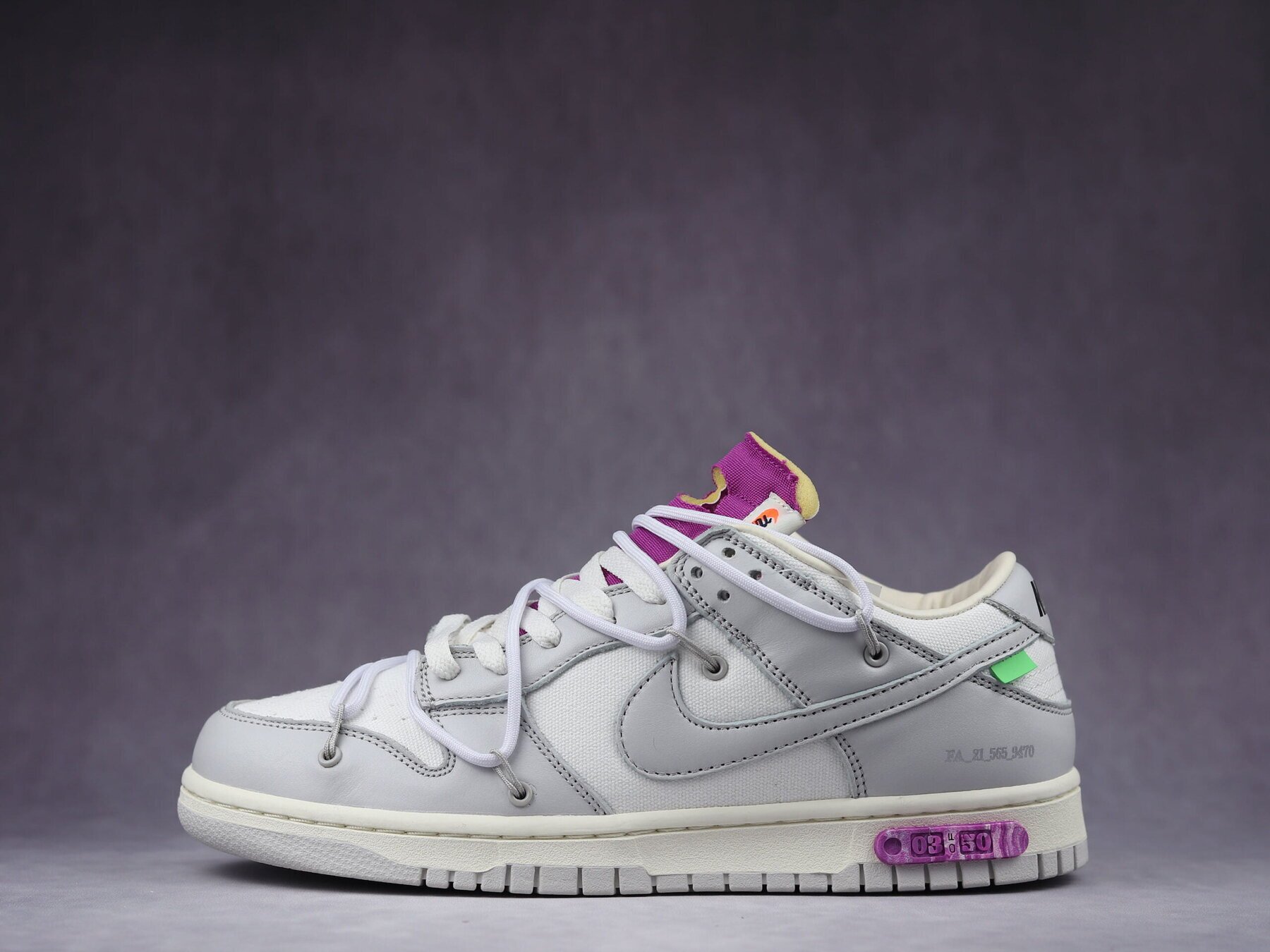 Off White Dunk Low Lot 3 - Image 5