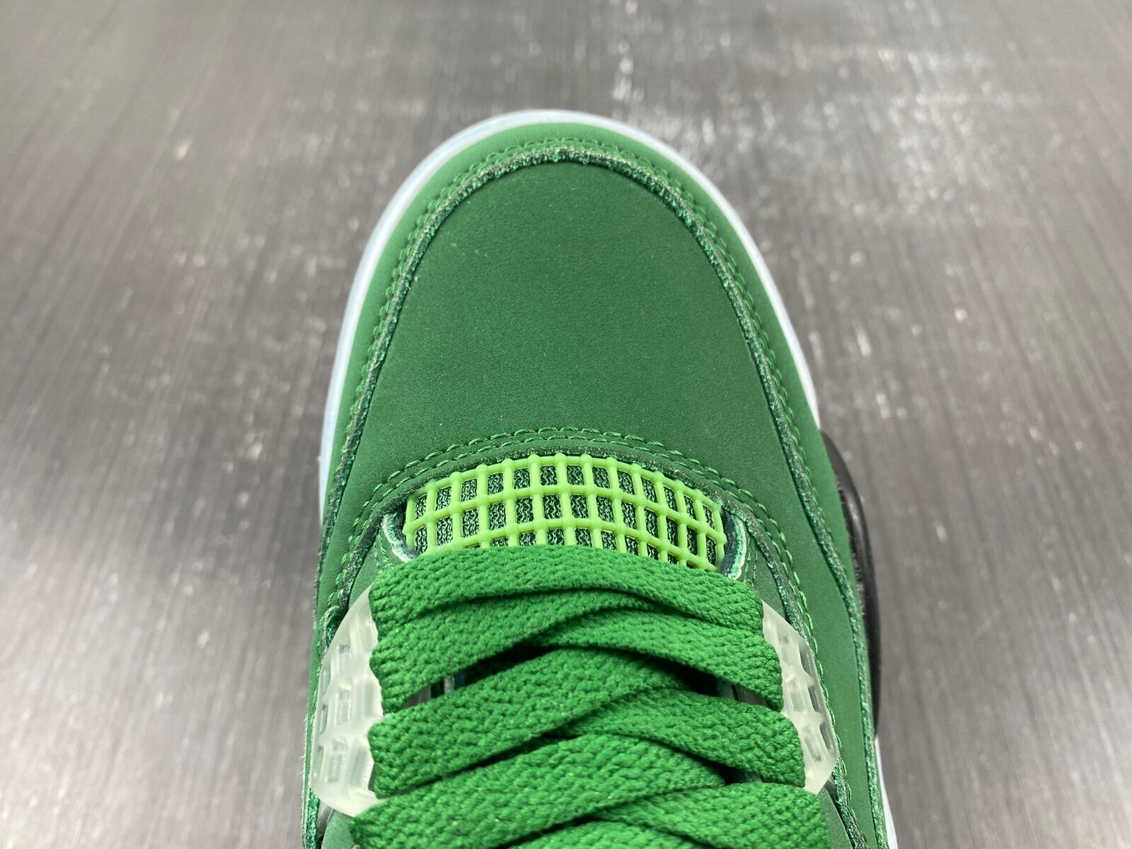 AJ4 Retro Wahlburgers - Image 15