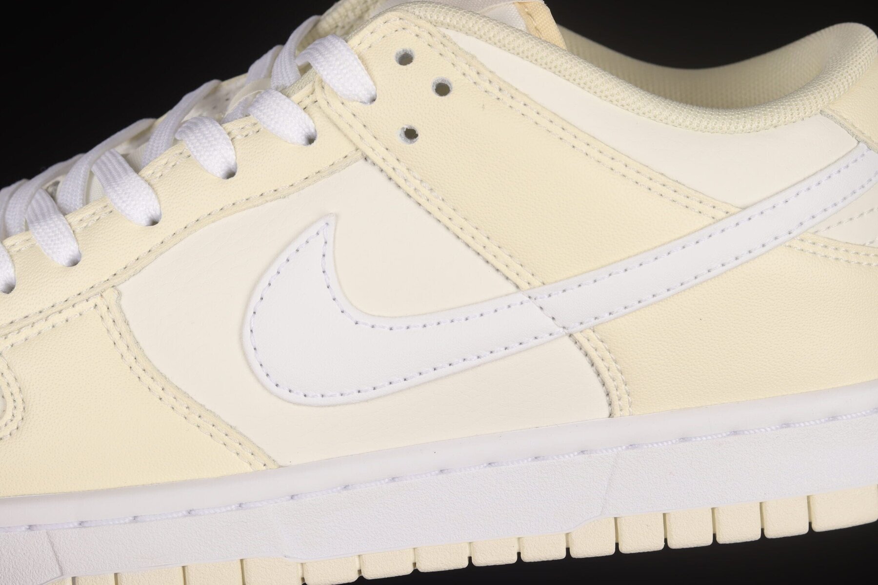 Dunk Low Coconut Milk - Image 3