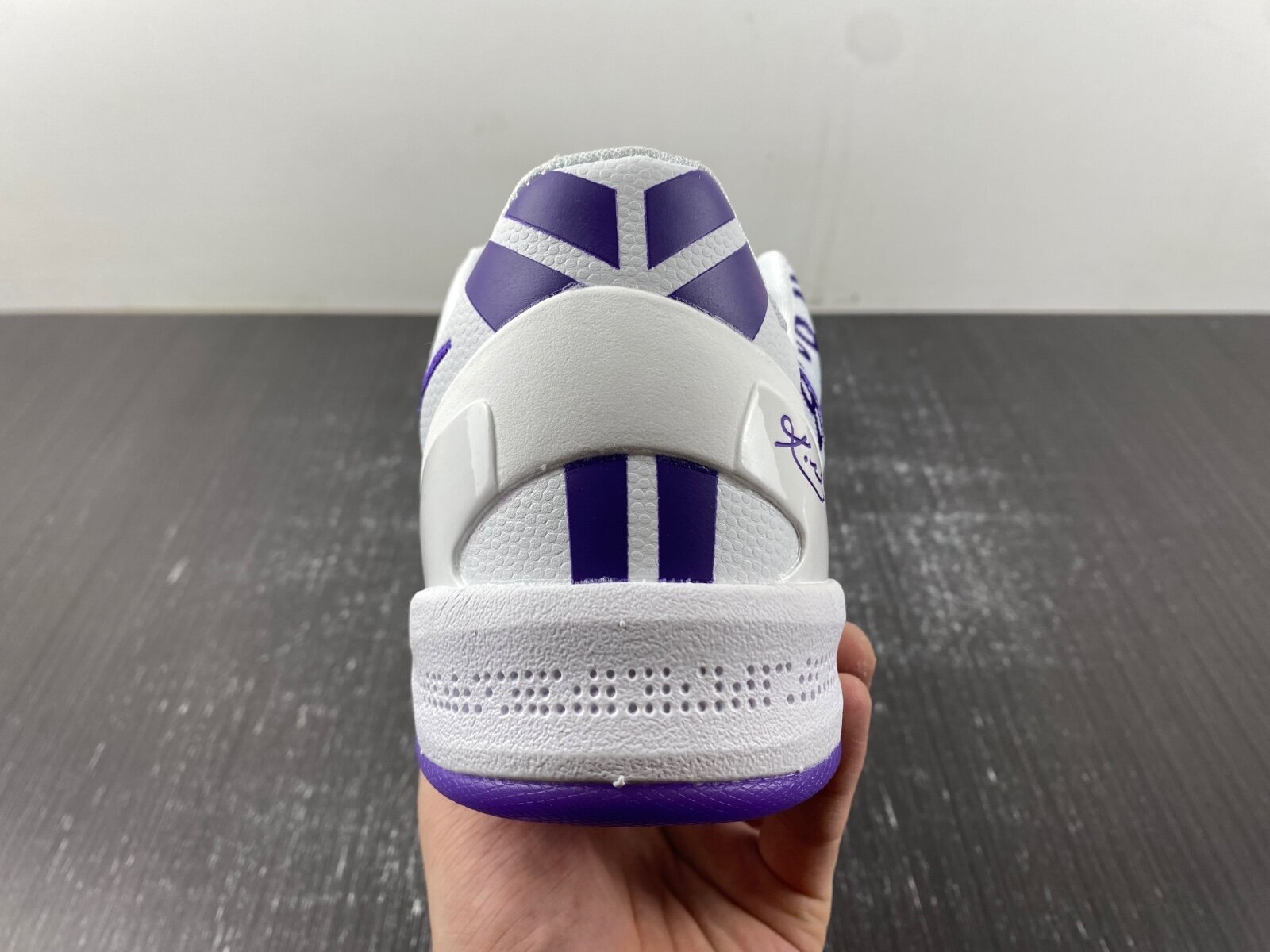 Kobe 8 Protro White Court Purple - Image 8
