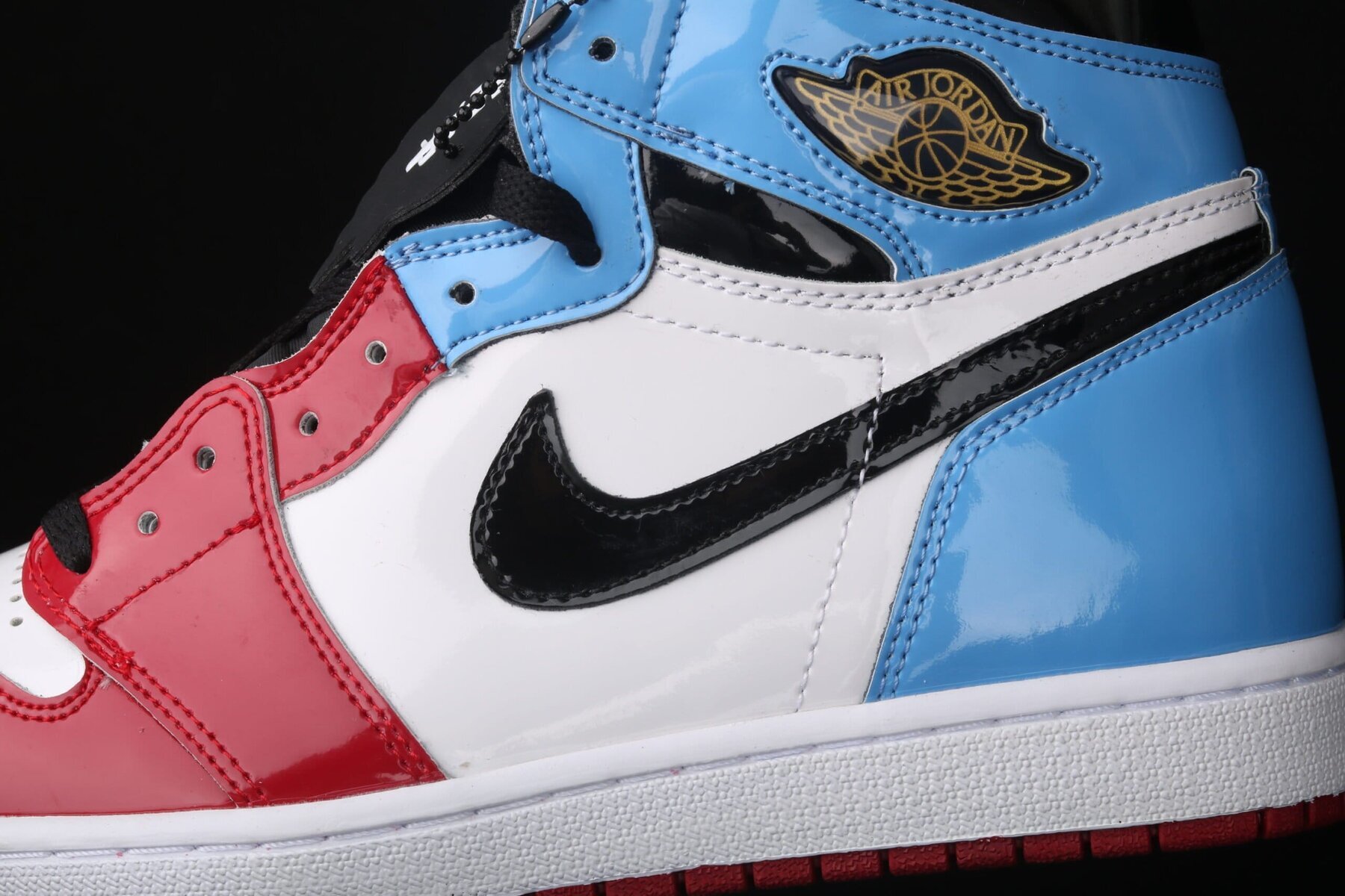 AJ1 Retro High, Fearless UNC Chicago - Image 7