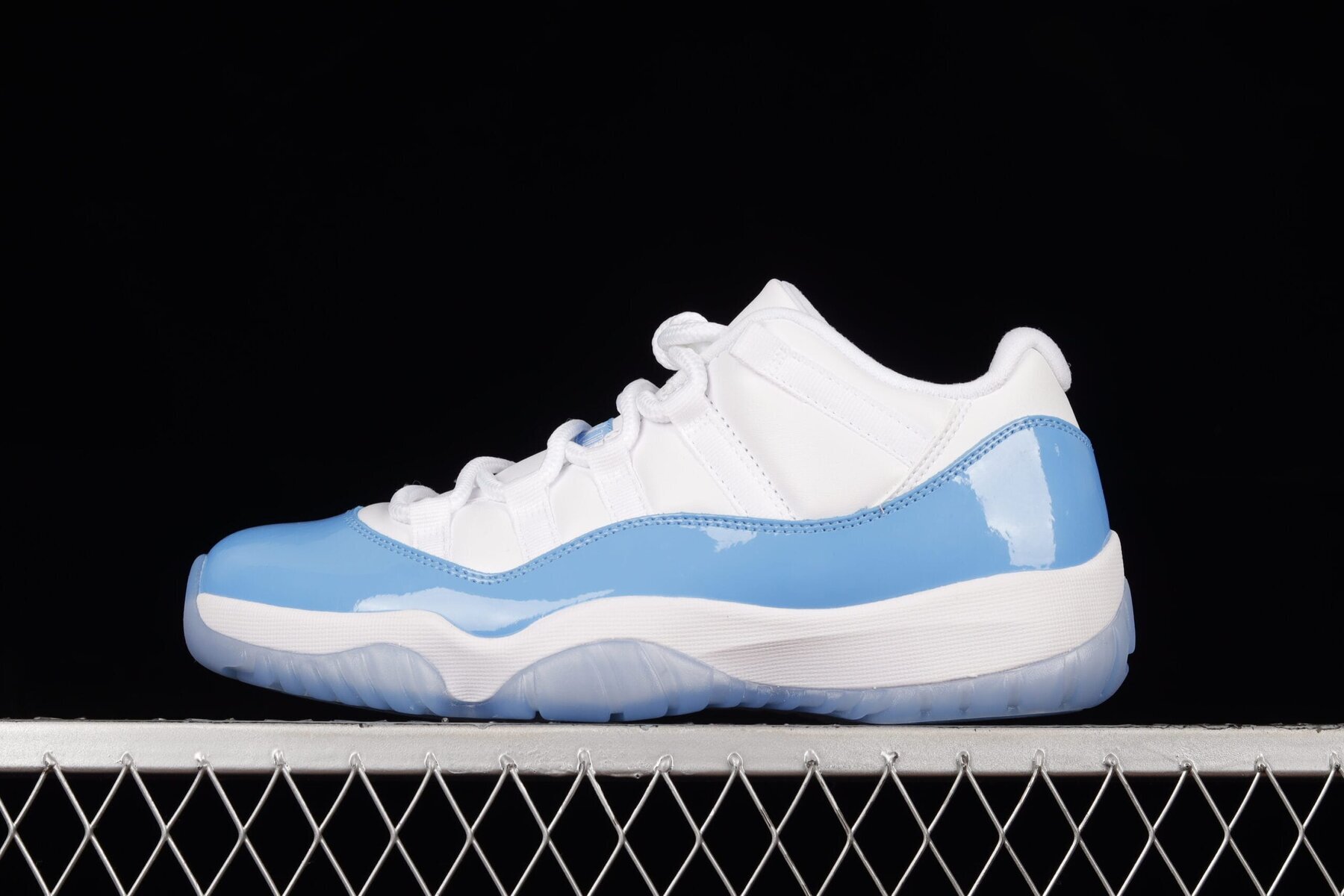 AJ11 Retro Low University Blue - Image 4