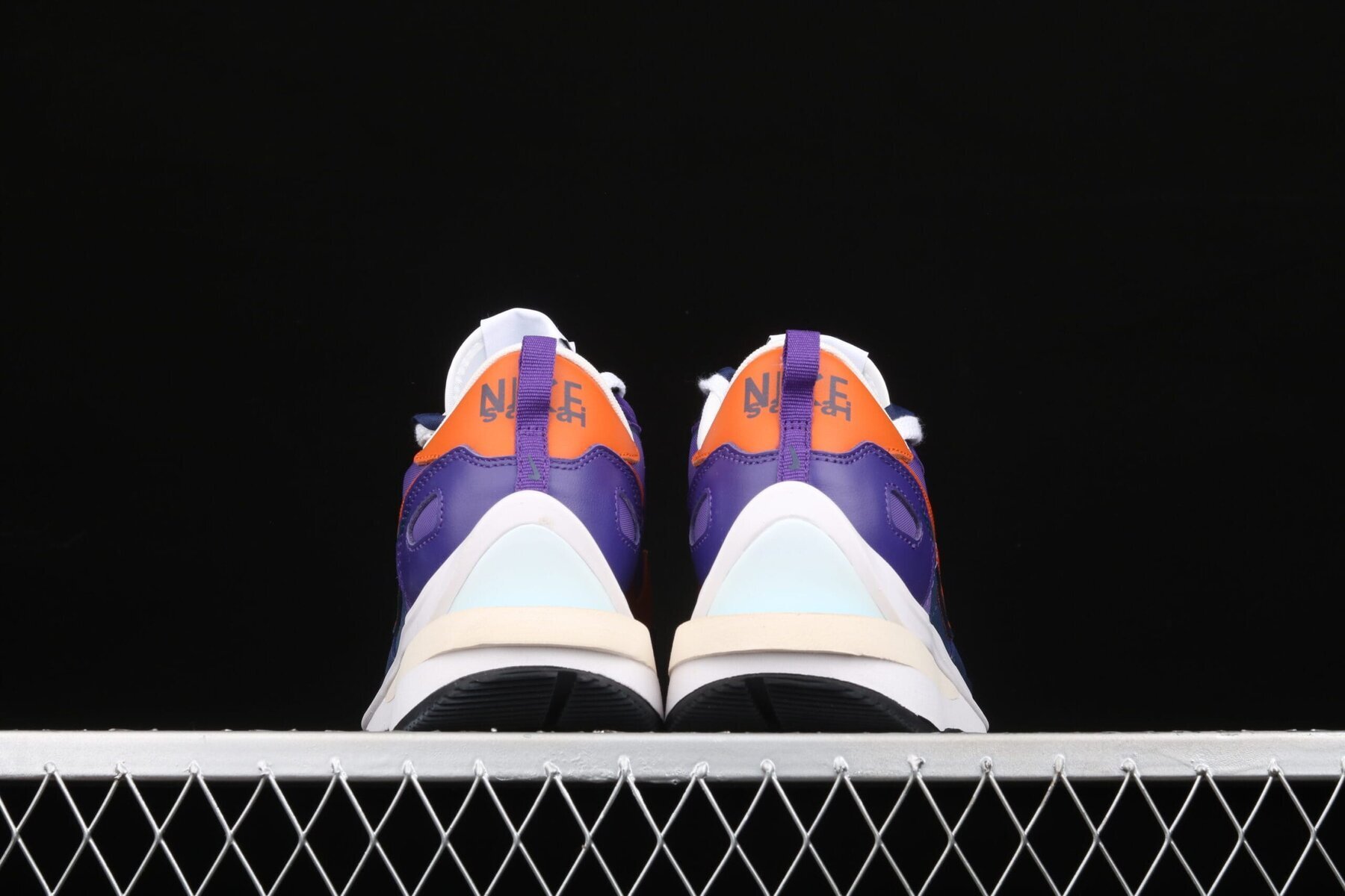 Vaporwaffle, Sacai Dark Iris - Image 7