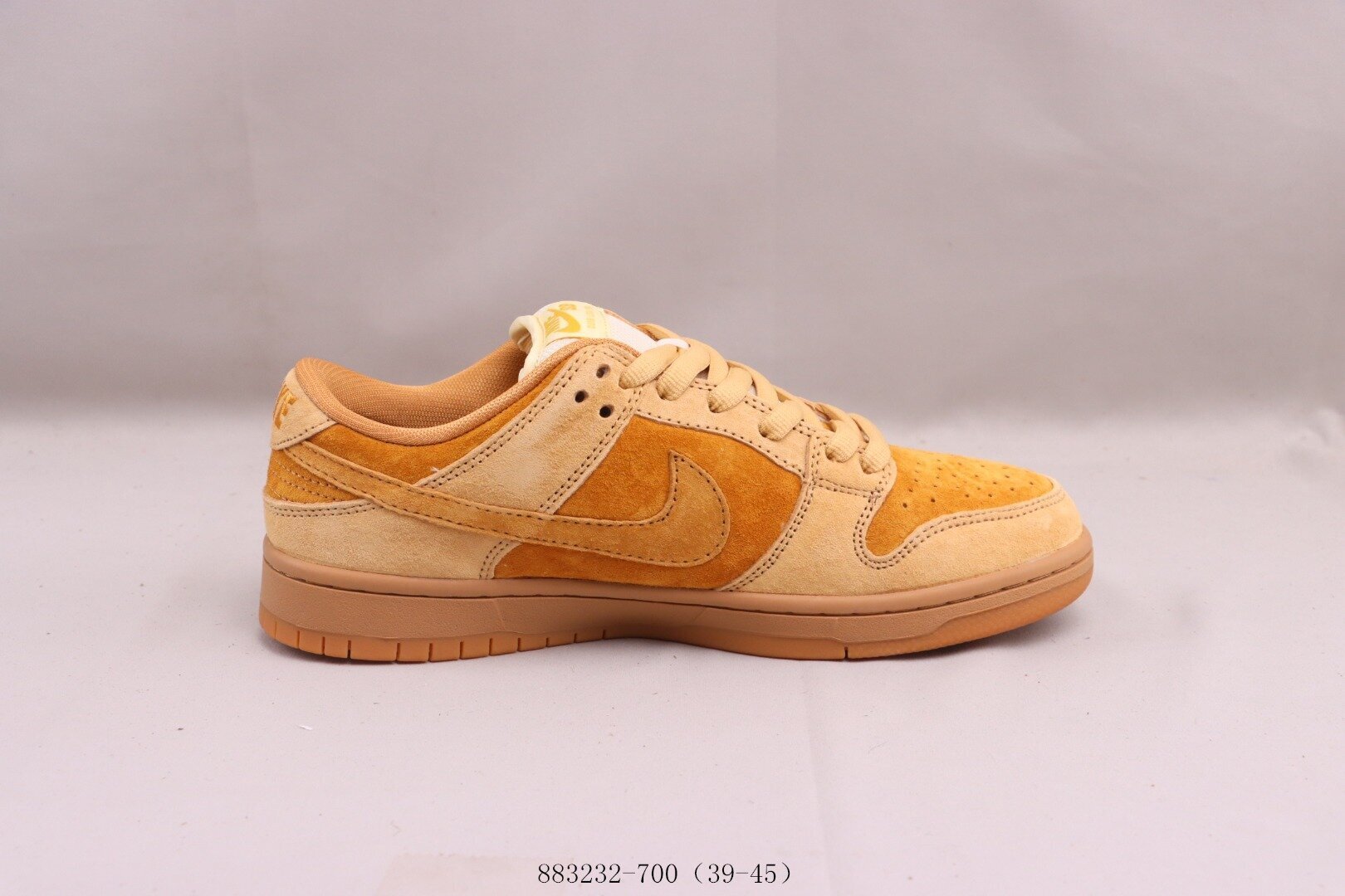 SB Dunk Low Pro Wheat Mocha - Image 6