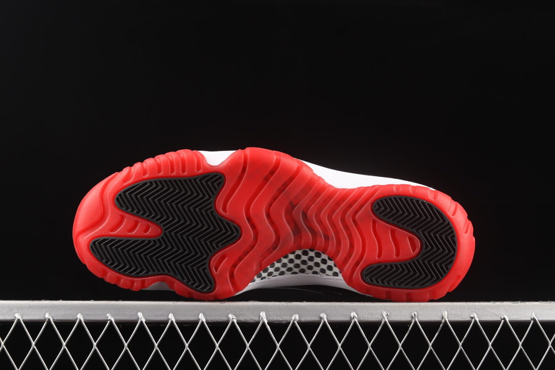 AJ11 Retro Playoffs Bred Extended Size - Image 10