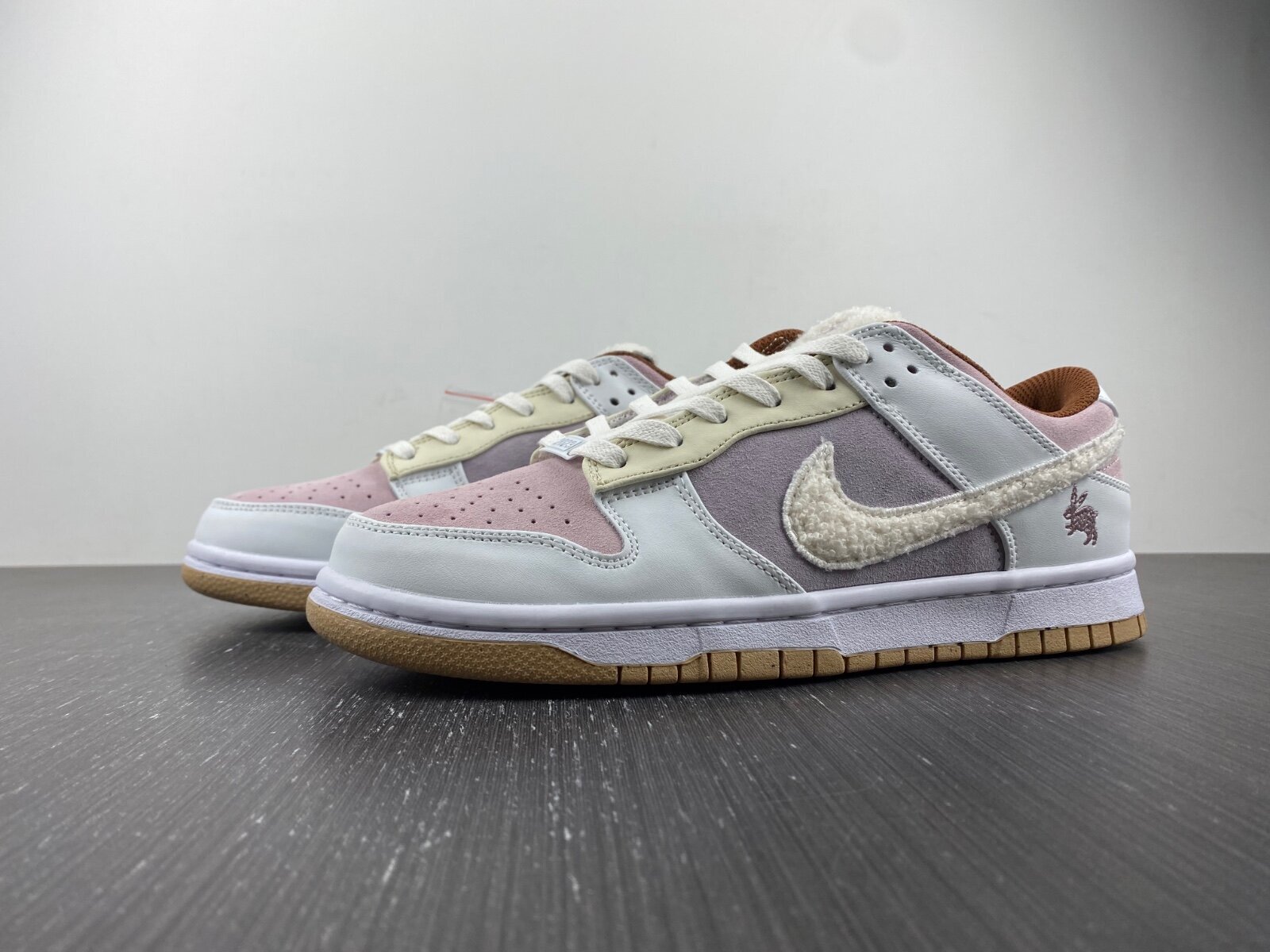 Dunk Low Retro PRM Year of the Rabbit Fossil Stone - Image 10