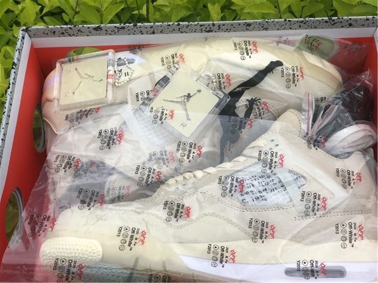 AJ4 Retro Off-White Sail Extended Size - Image 5