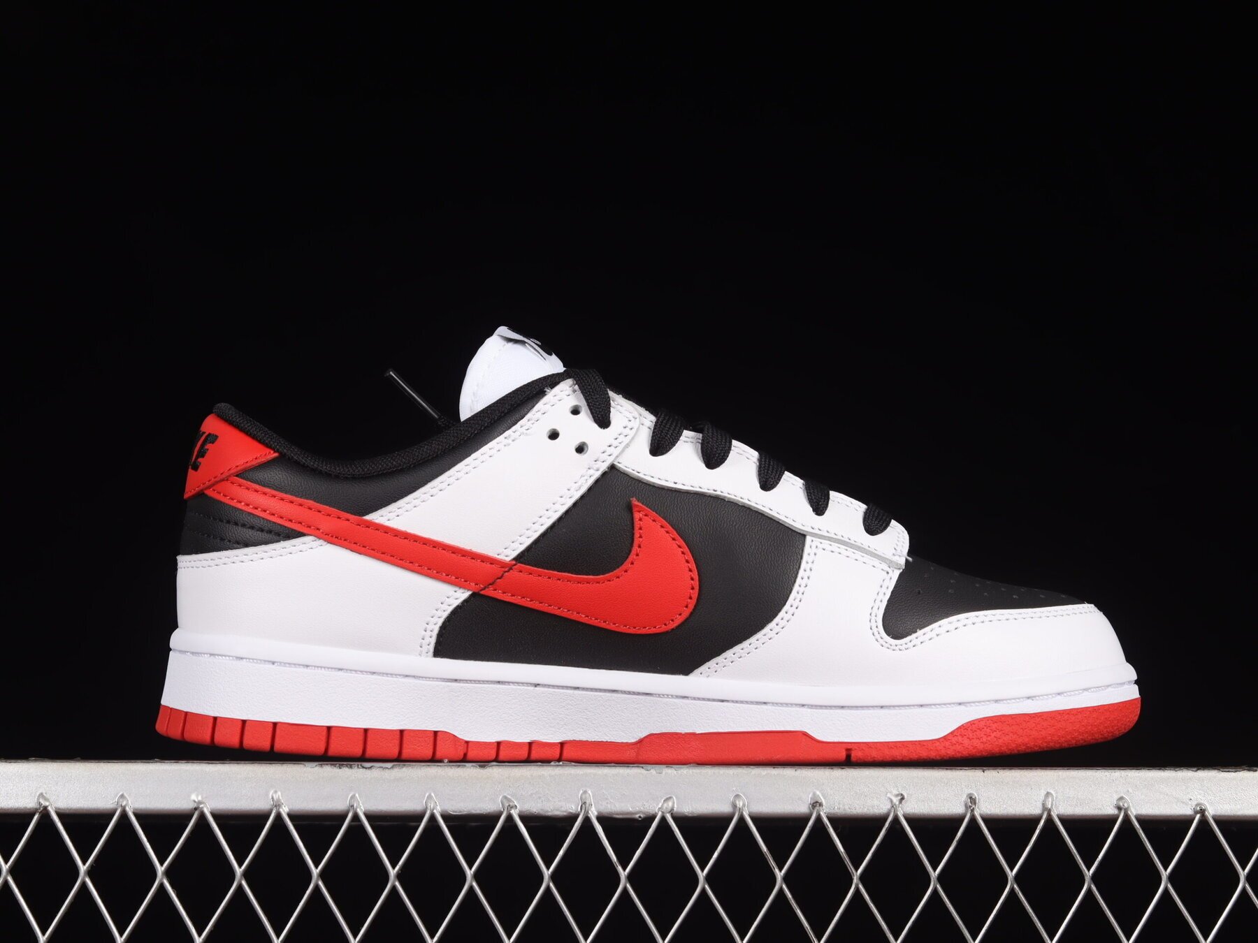 Dunk Low Reverse Panda Red Swoosh - Image 2