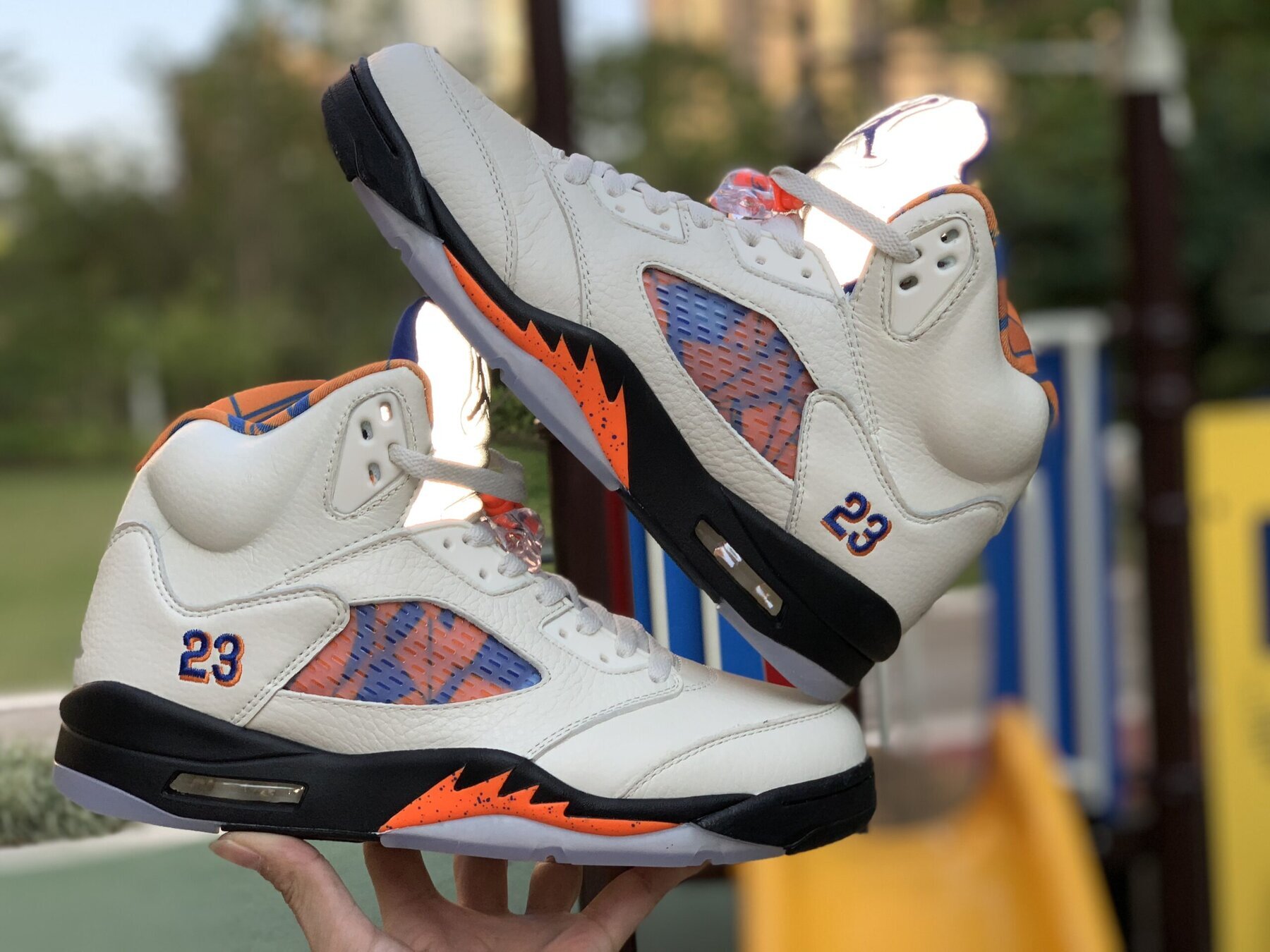 AJ5 Retro International Flight - Image 8