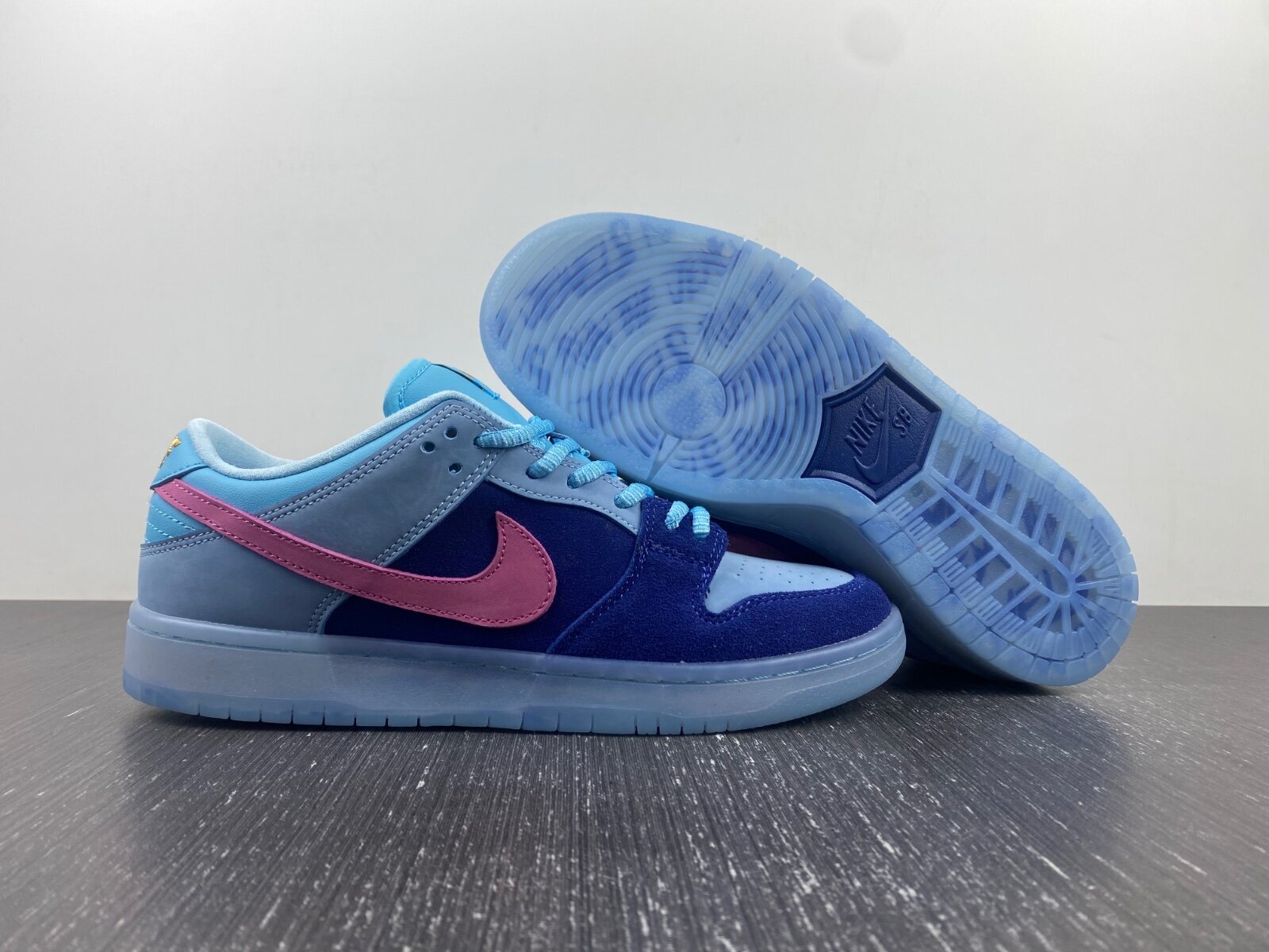 Run The Jewels x SB Dunk Low - Image 3