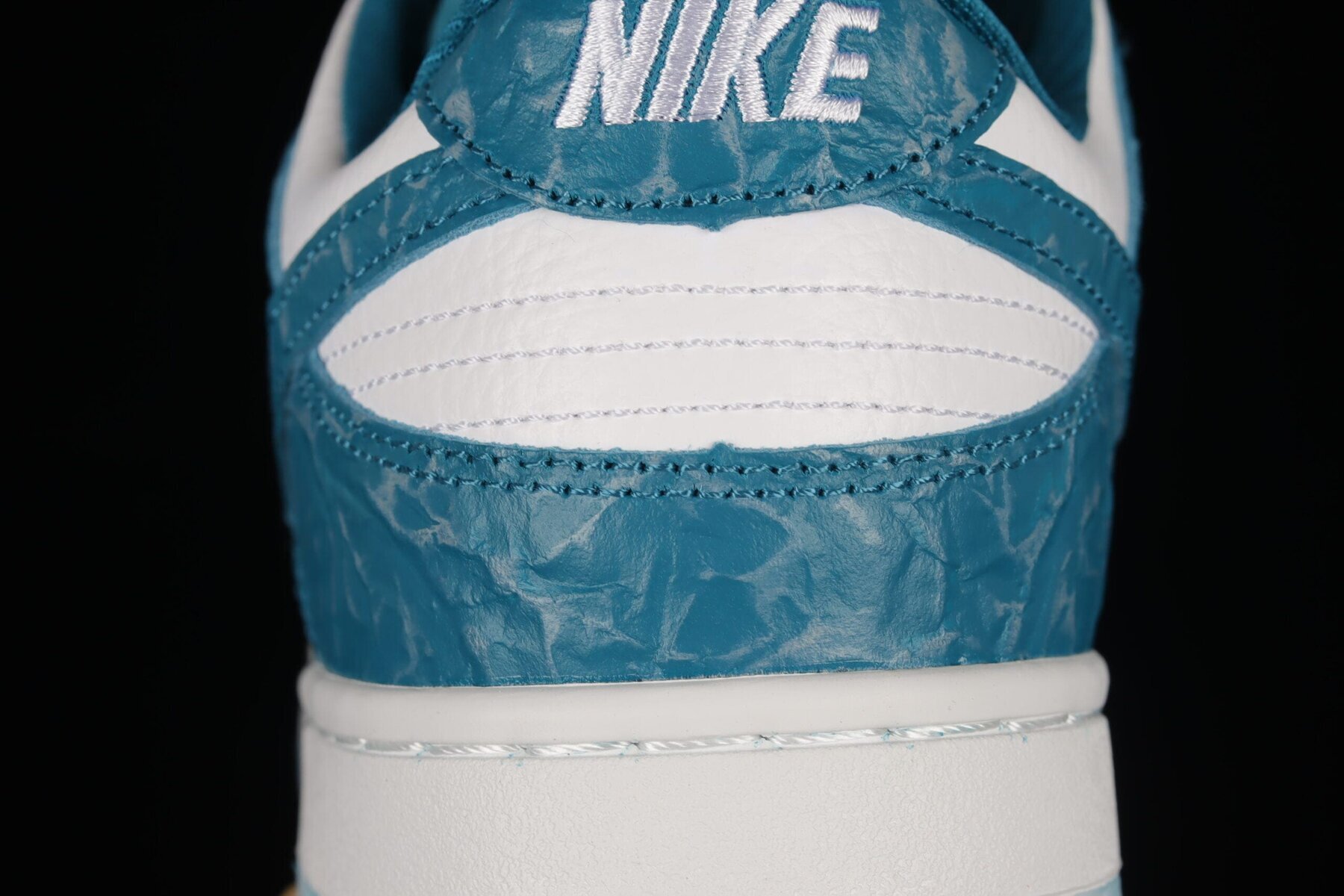 Dunk Low, Ocean (W) - Image 8