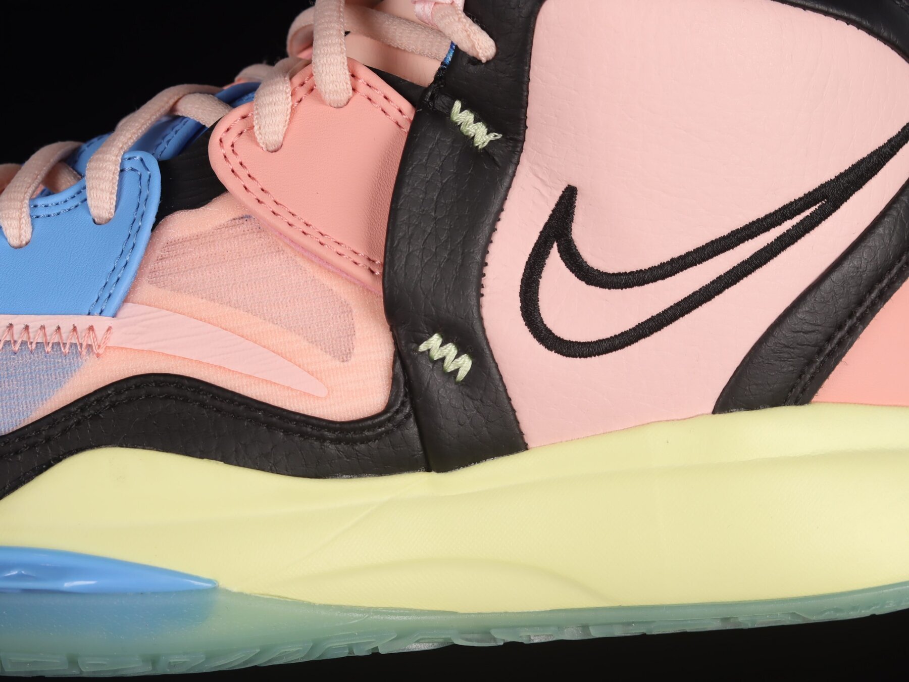 Kyrie Infinity Valentine's Day - Image 5