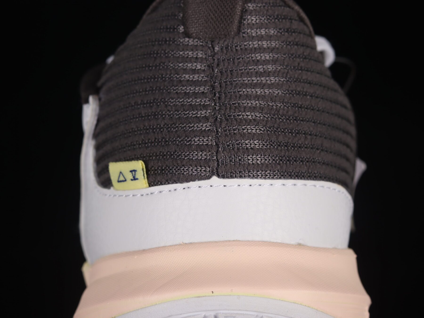 Kyrie Low 5 Butterfly Effect - Image 6
