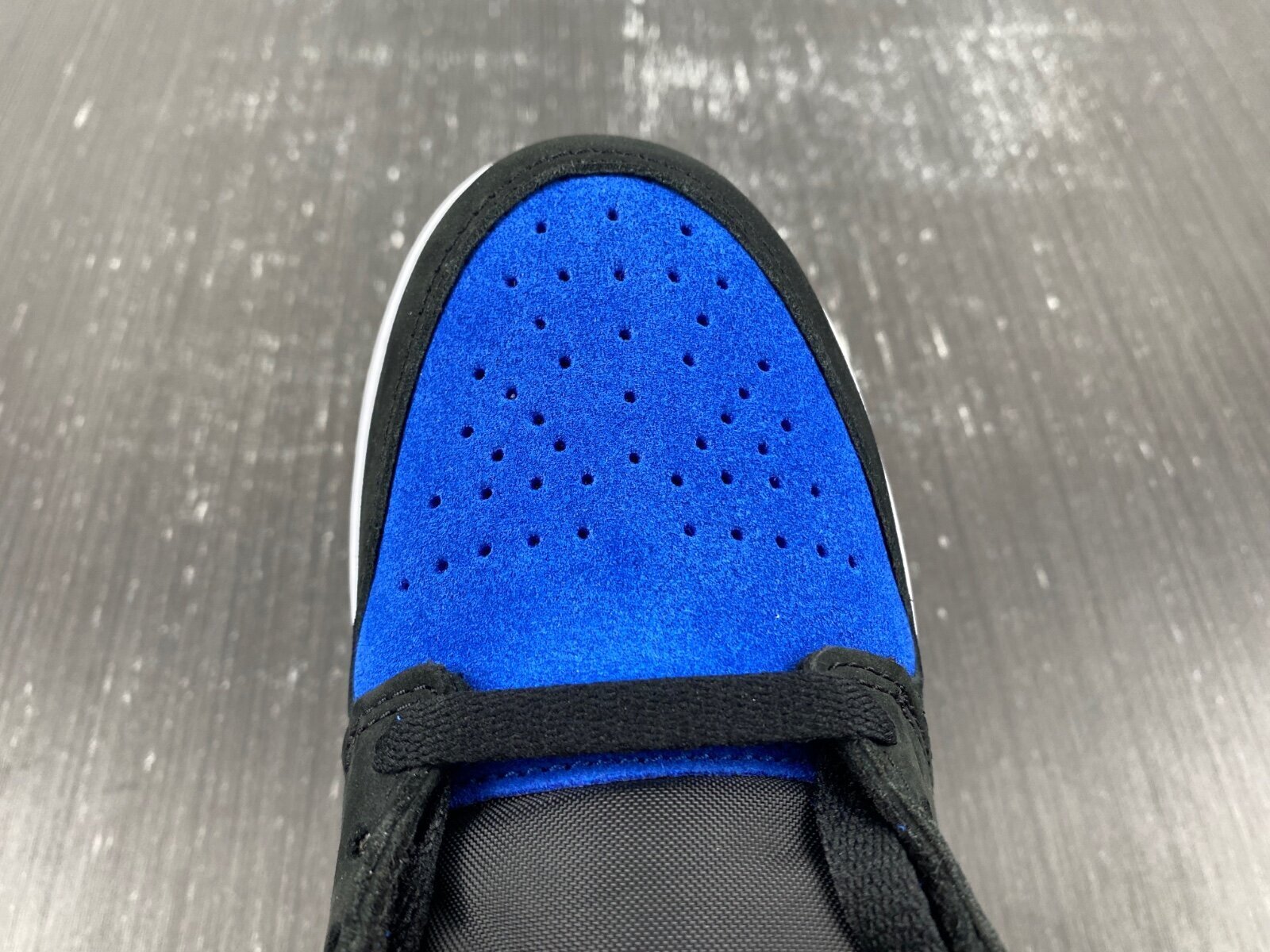 AJ1 High OG Royal Reimagined - Image 9